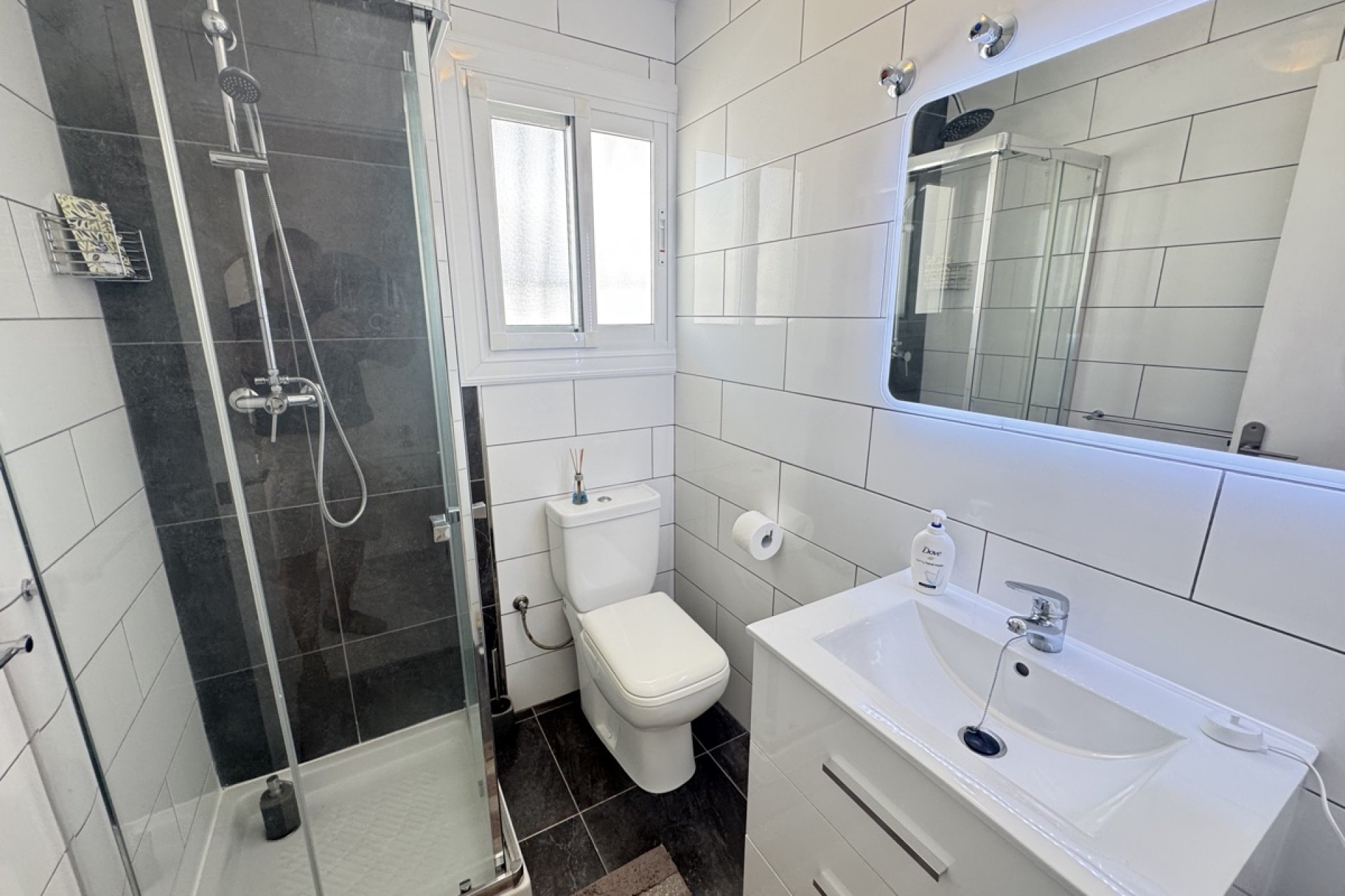 Resale - Villa -
Eagles Nest