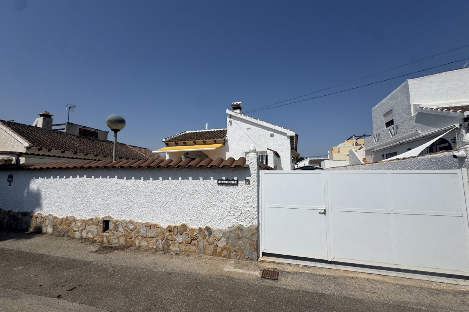 Resale - Villa -
Eagles Nest