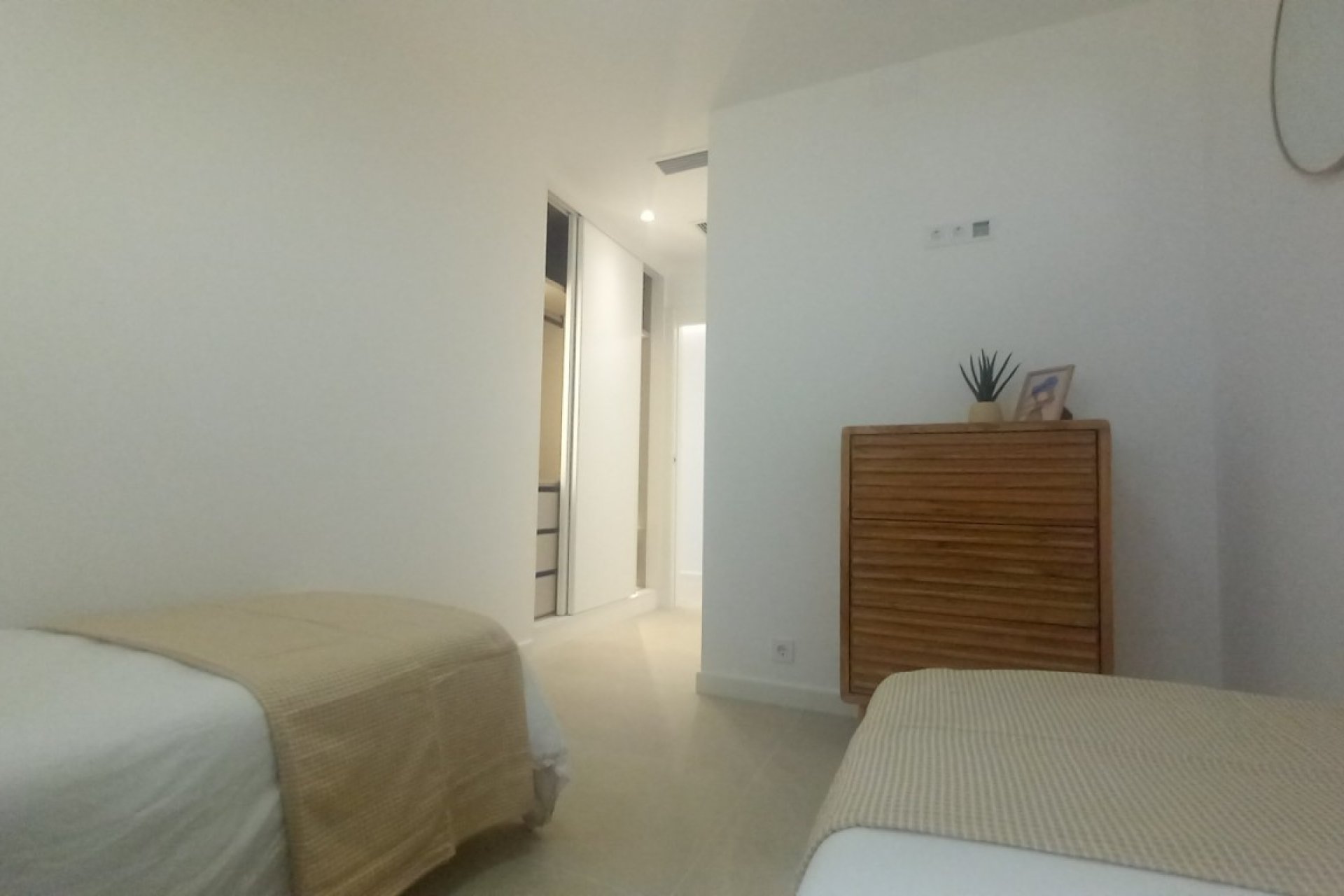 Resale - Villa -
El Chaparral