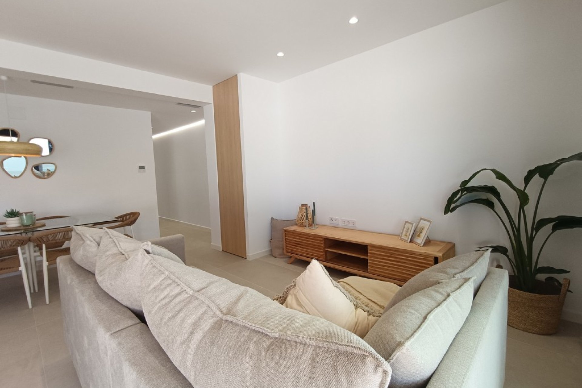 Resale - Villa -
El Chaparral