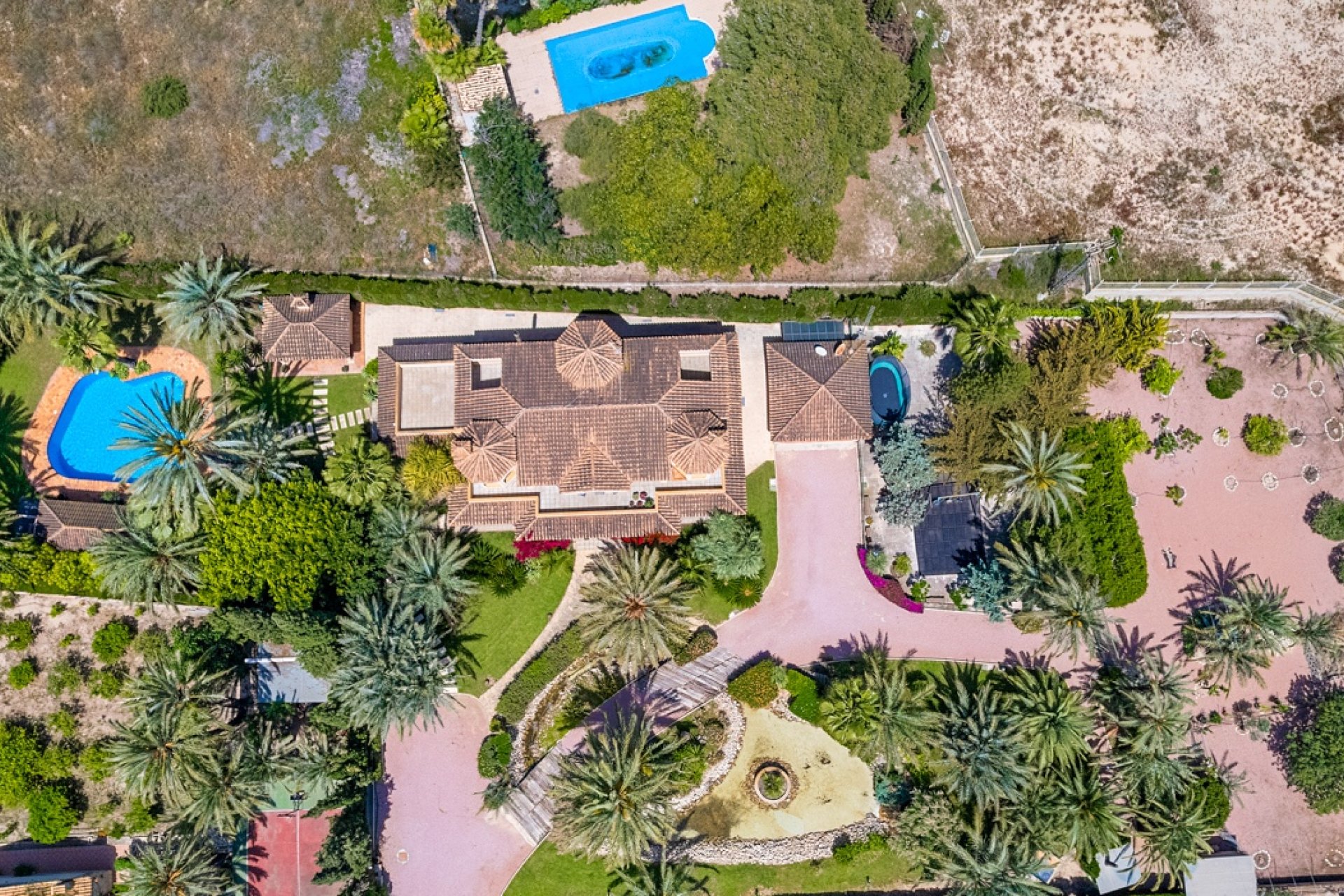 Resale - Villa -
Elche - Elche/Elx