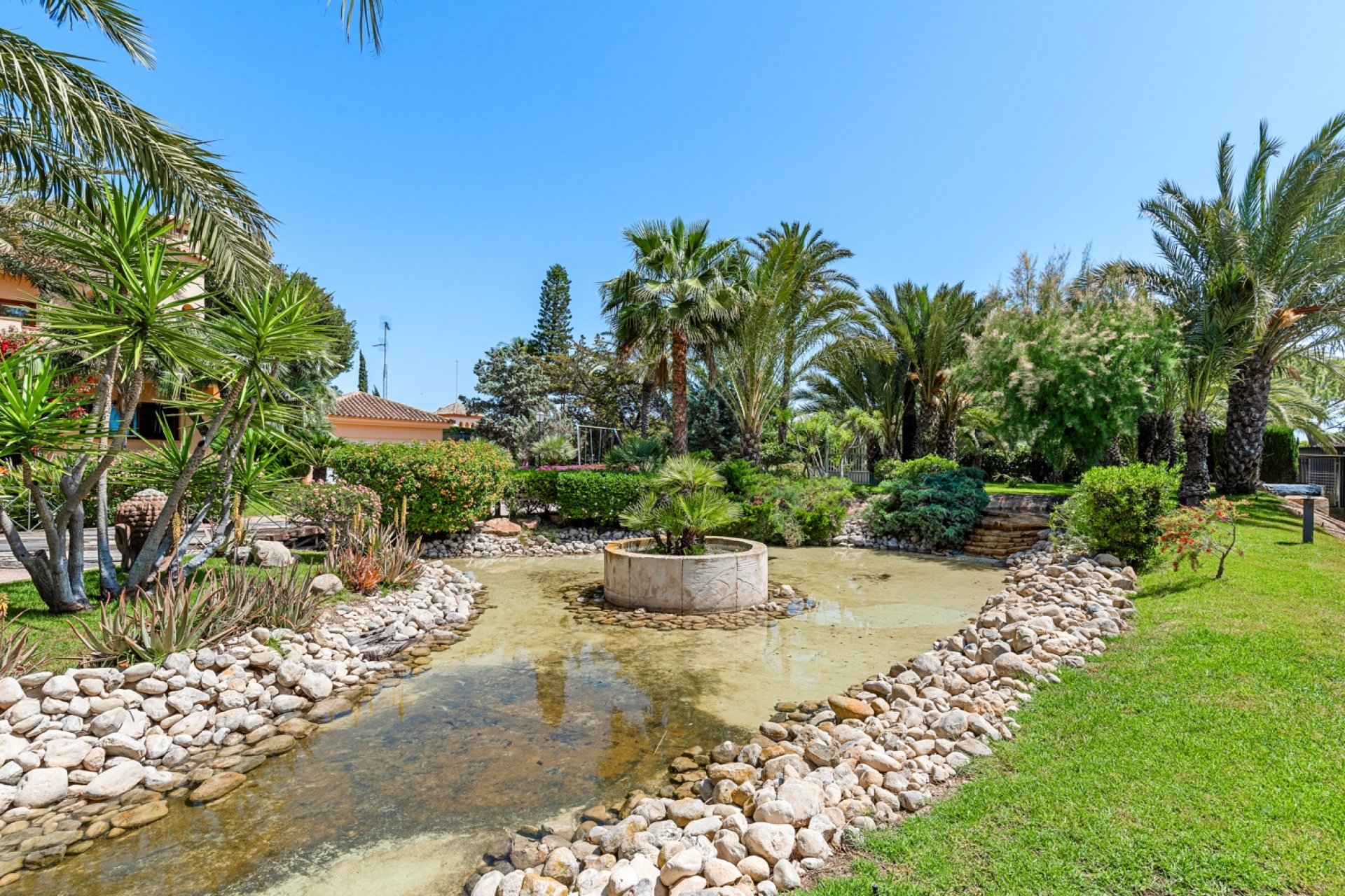 Resale - Villa -
Elche - Elche/Elx