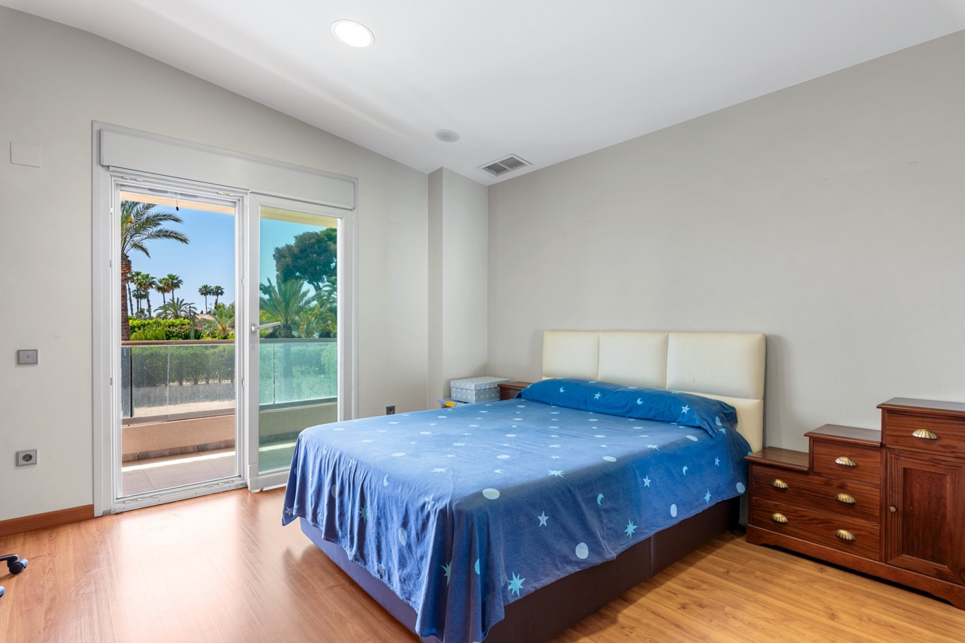 Resale - Villa -
Elche - Elche/Elx