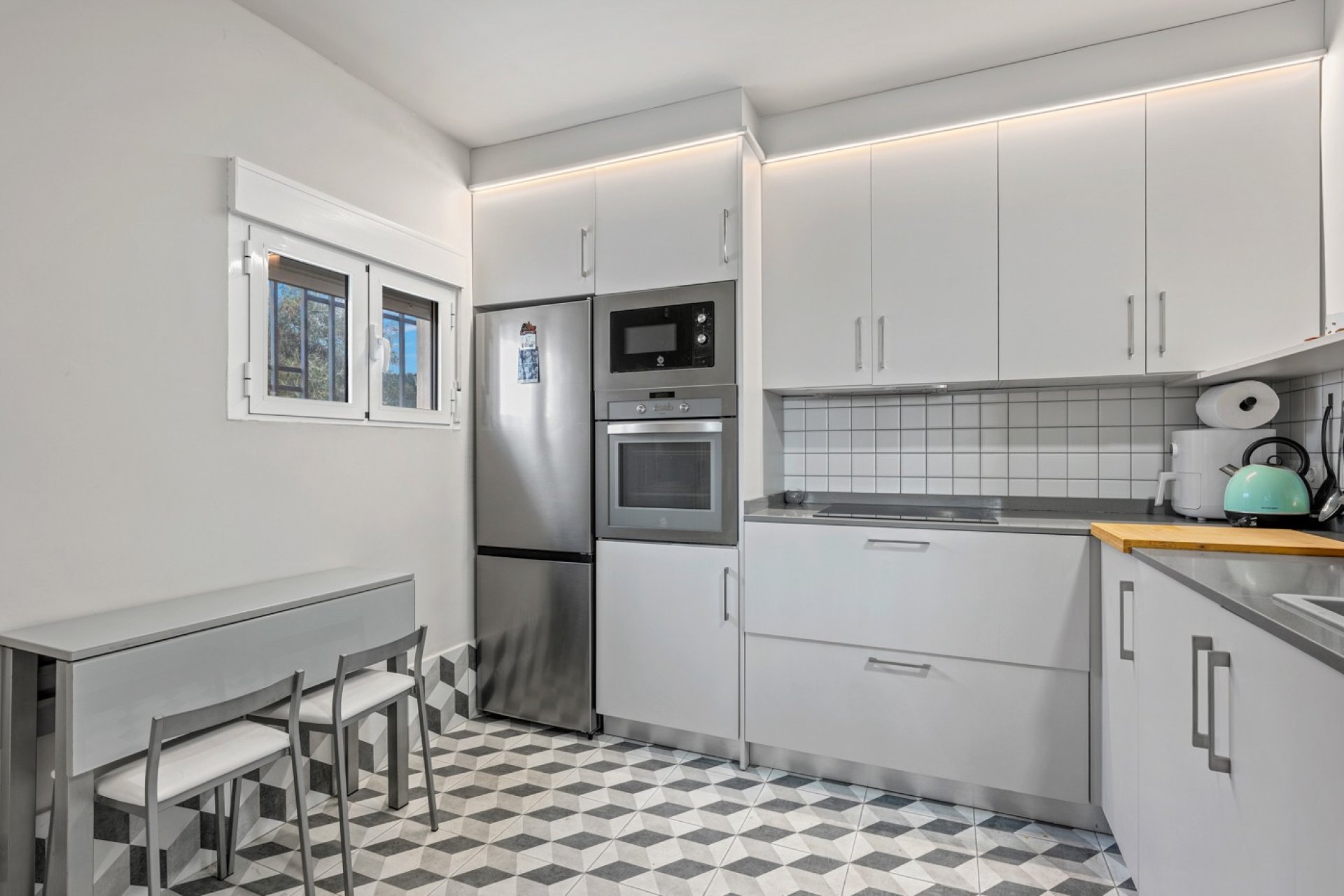 Resale - Villa -
Elche - Elche/Elx