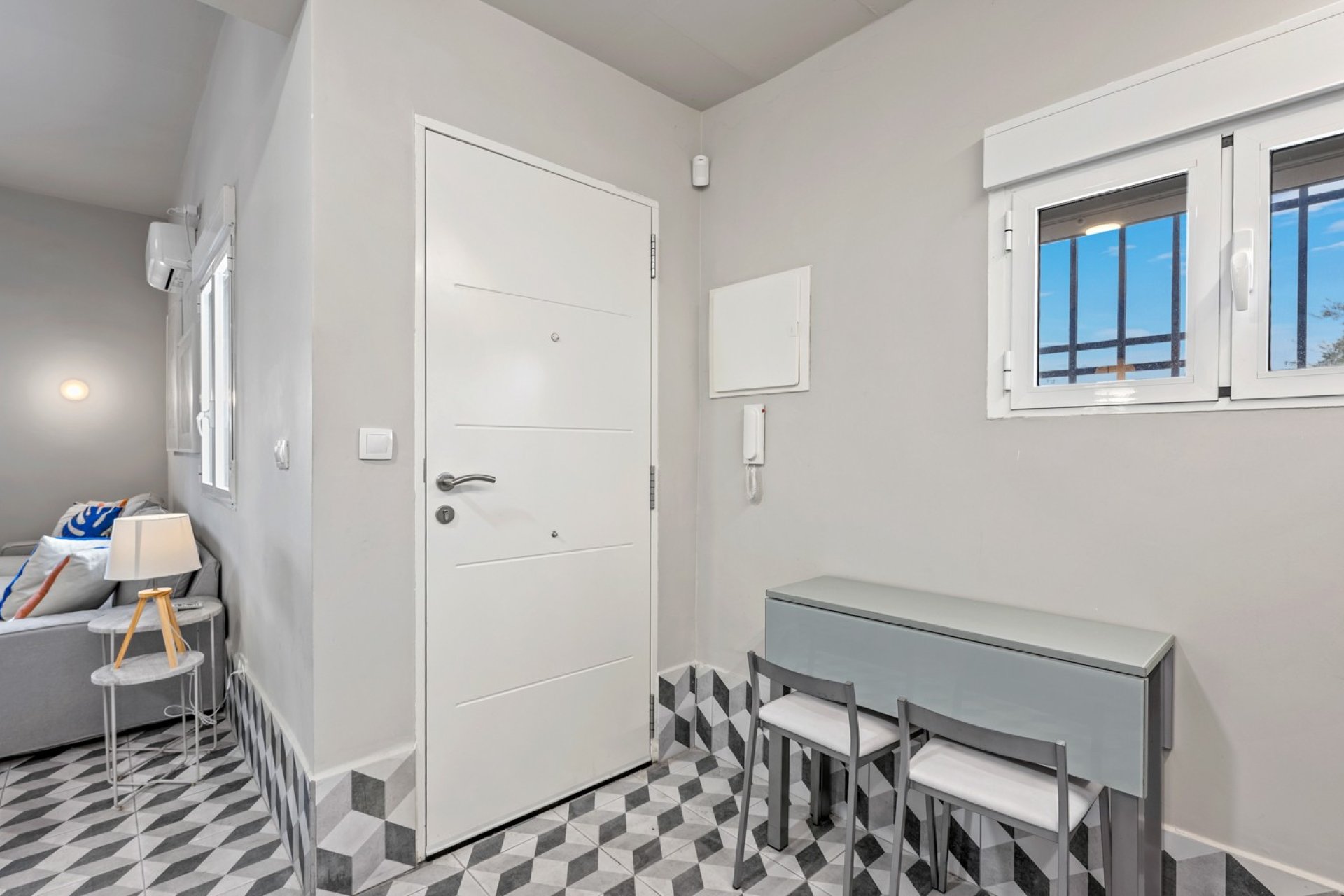 Resale - Villa -
Elche - Elche/Elx