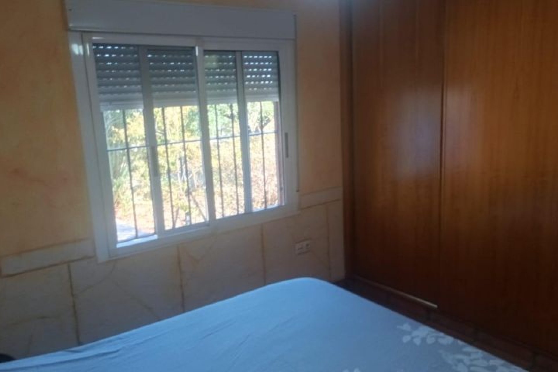 Resale - Villa -
Elche