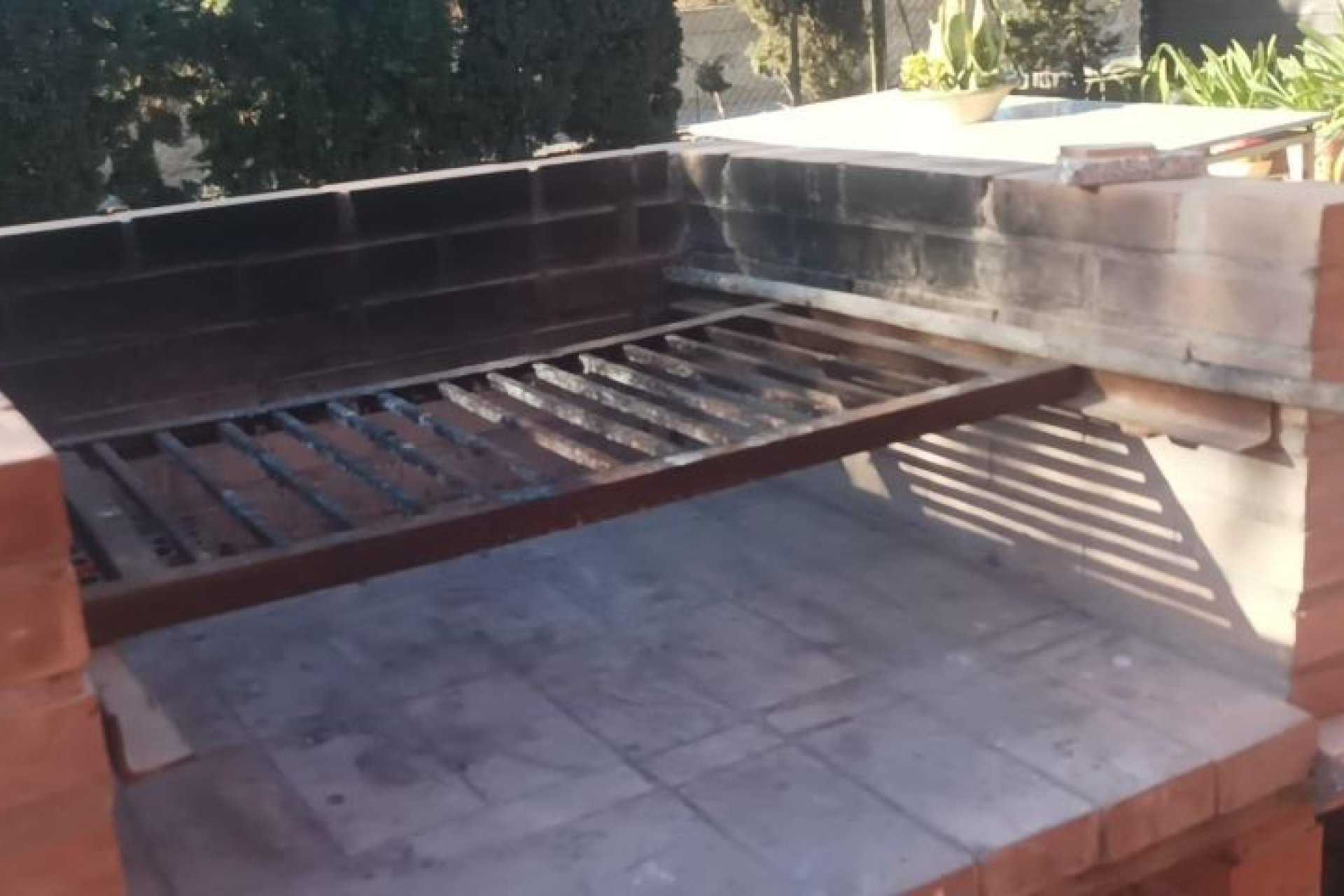 Resale - Villa -
Elche