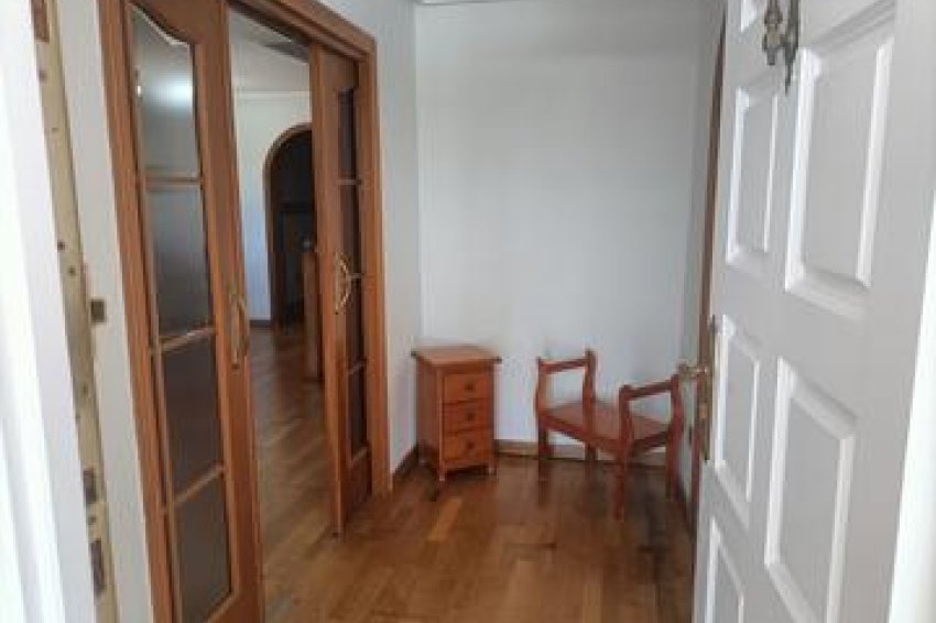 Resale - Villa -
Elche