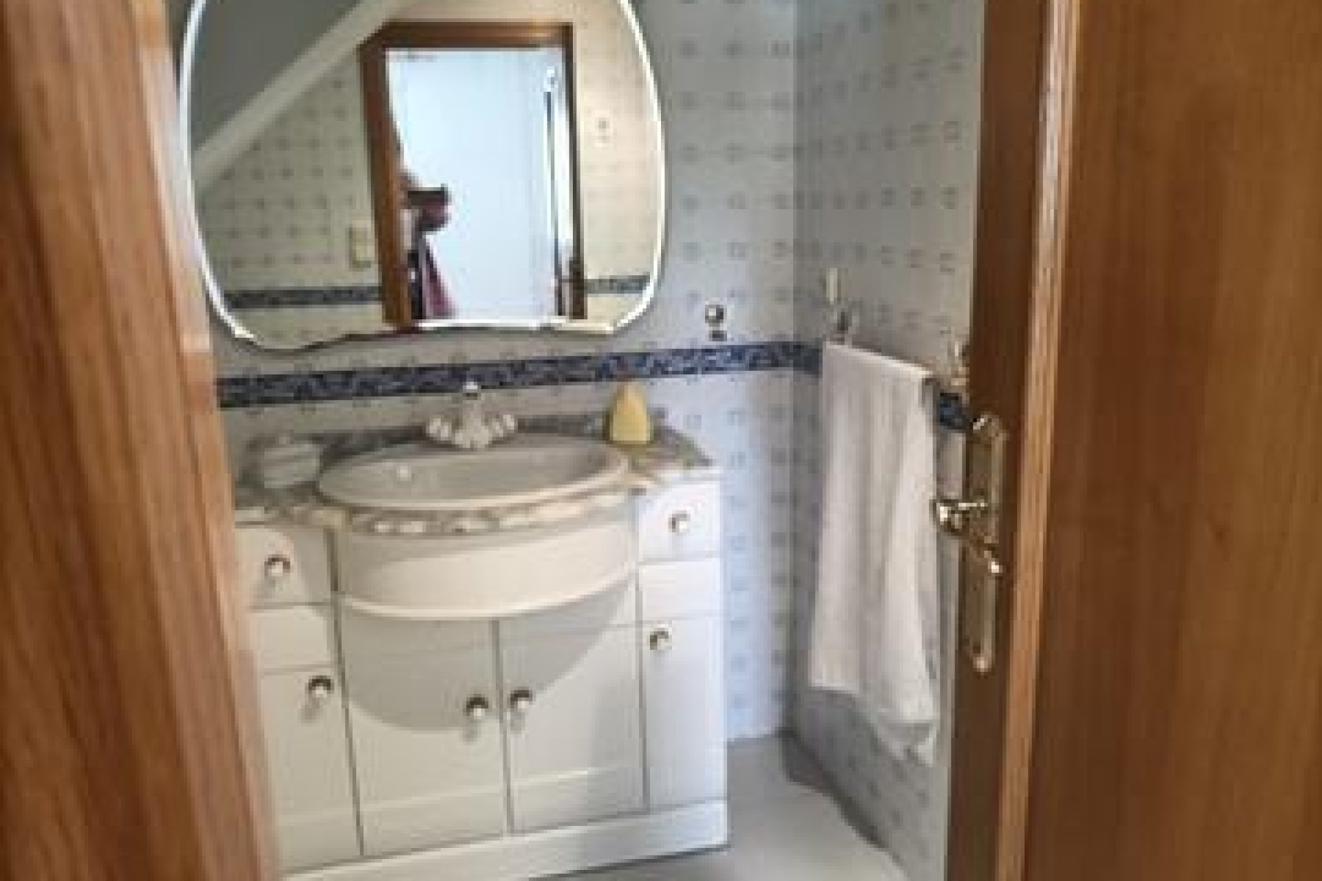 Resale - Villa -
Elche