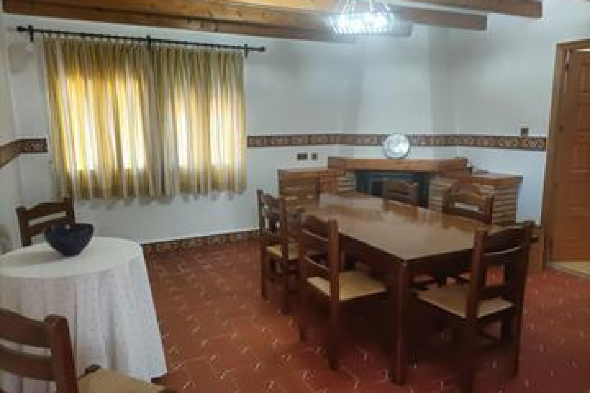 Resale - Villa -
Elche