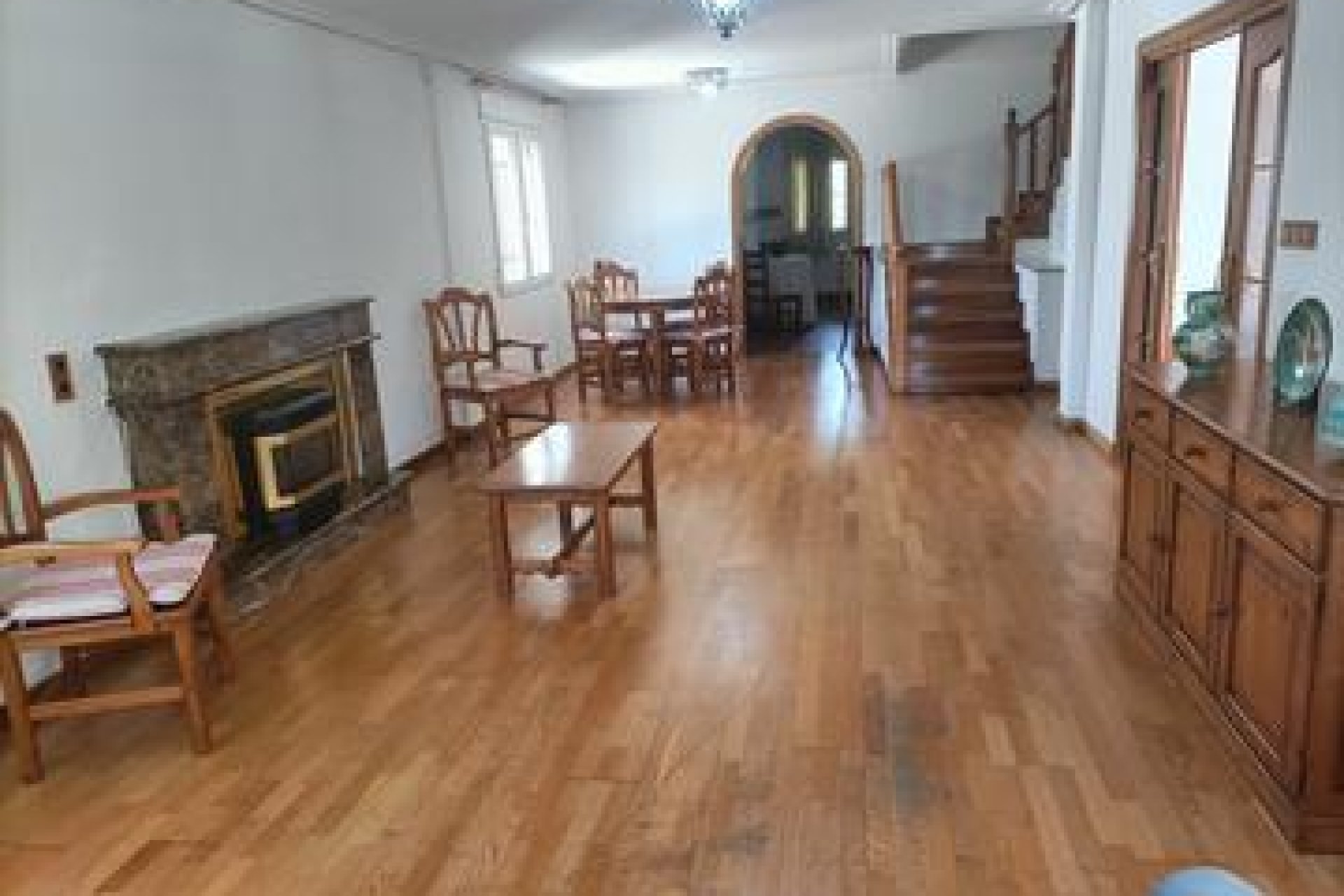 Resale - Villa -
Elche