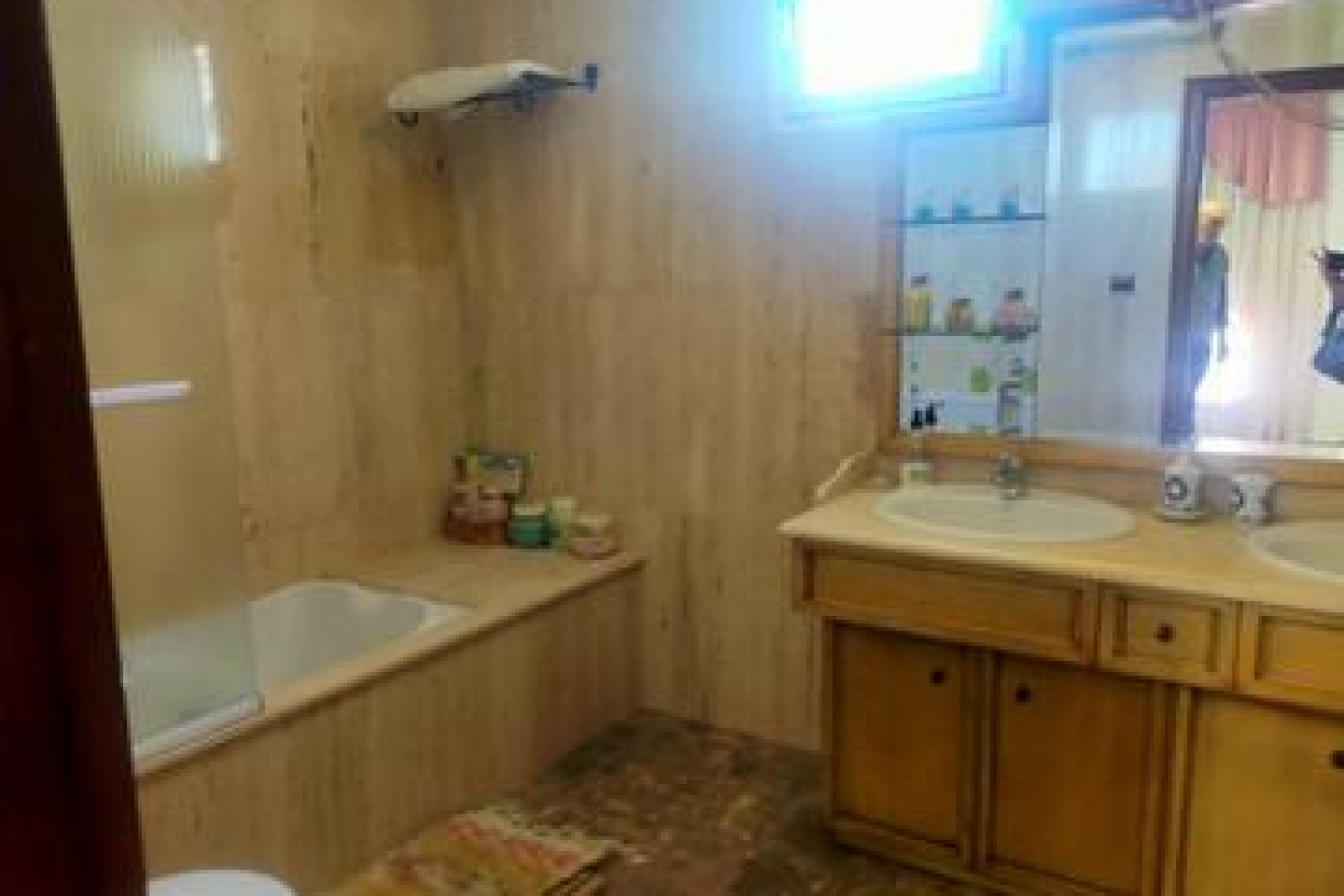 Resale - Villa -
Elche