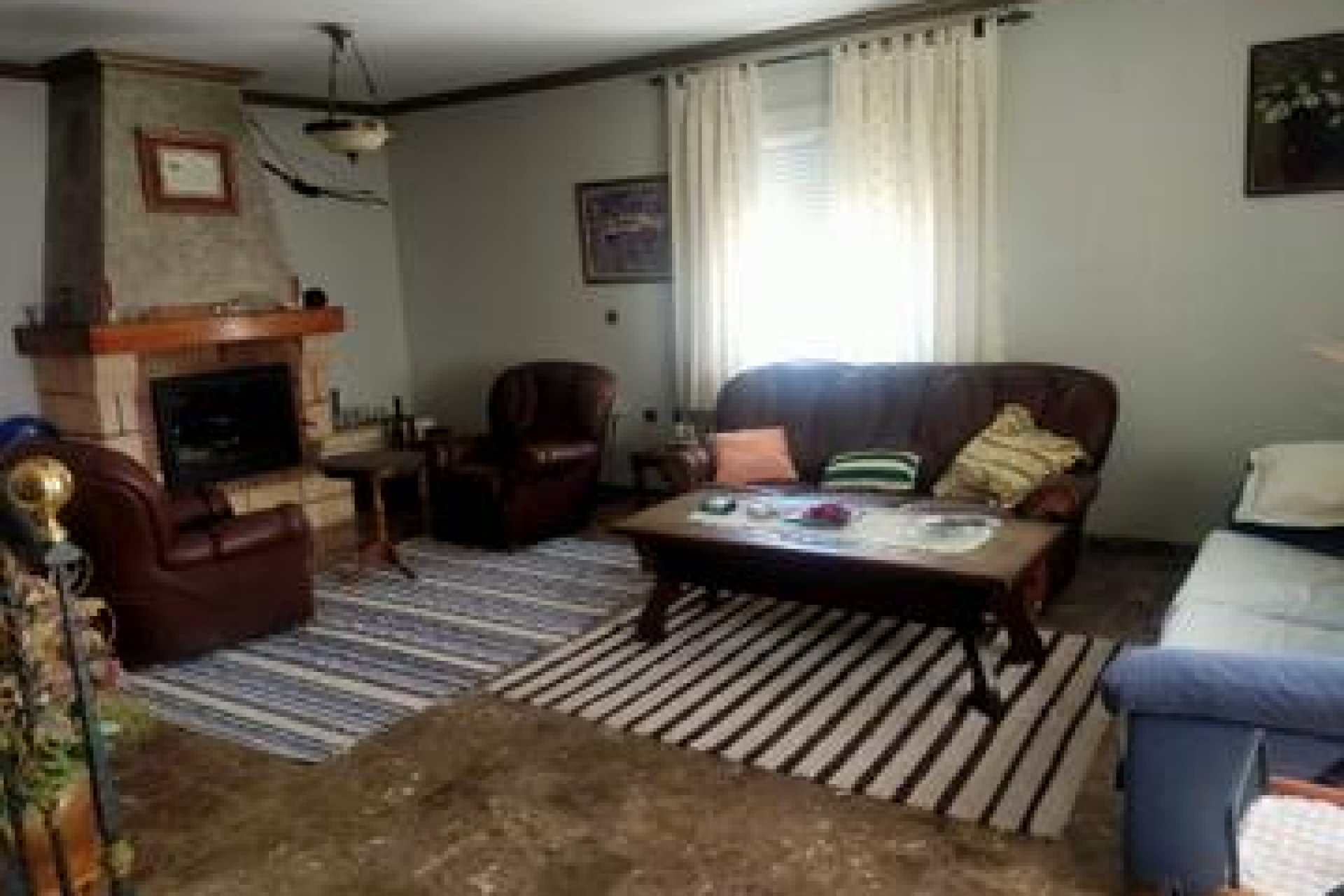 Resale - Villa -
Elche