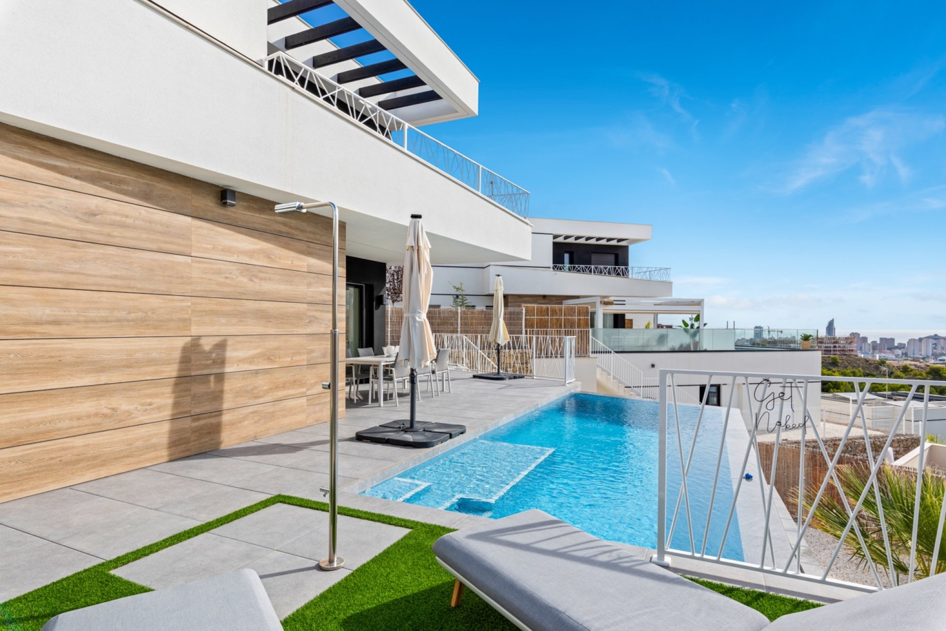 Resale - Villa -
Finestrat - Sierra Cortina