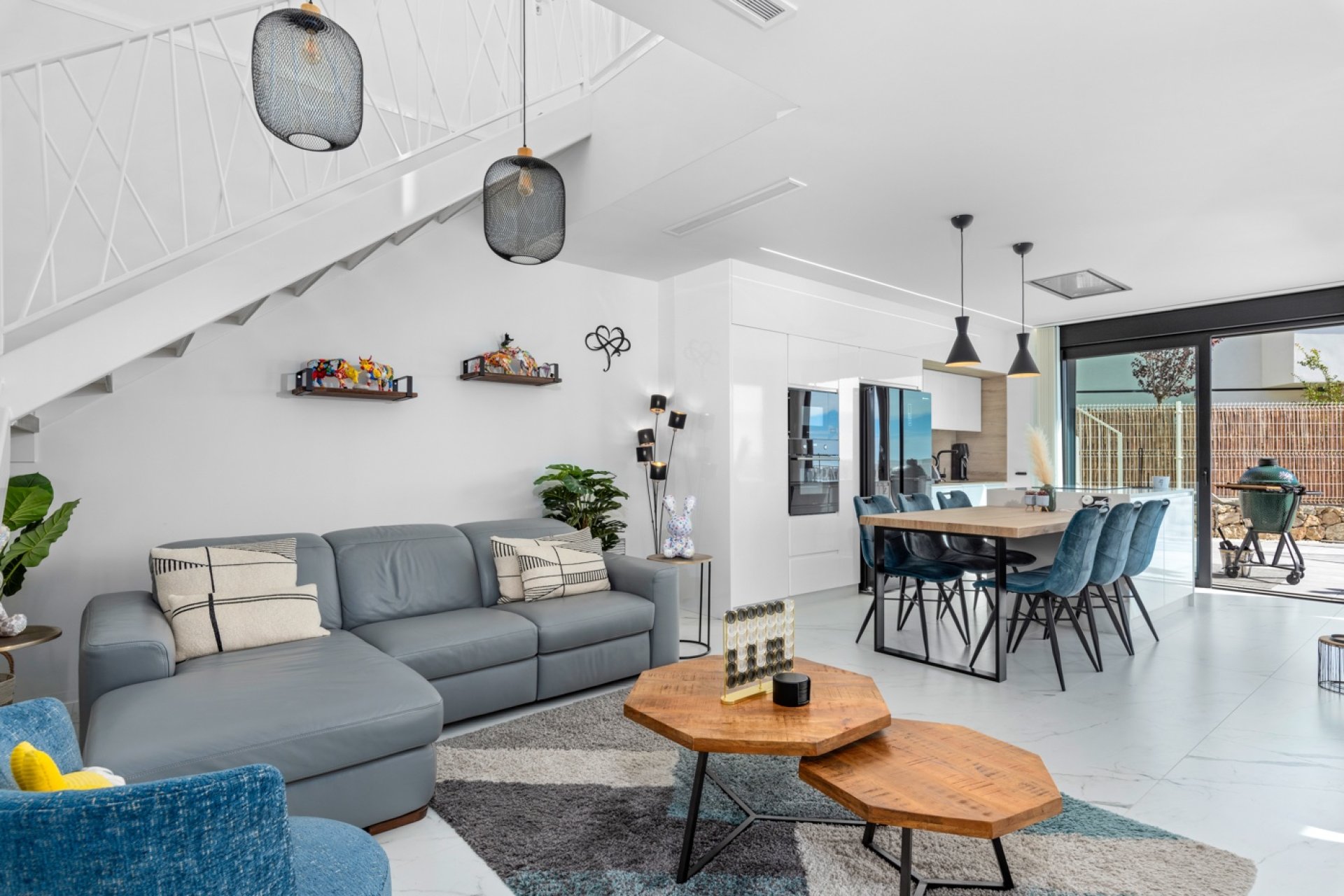 Resale - Villa -
Finestrat - Sierra Cortina