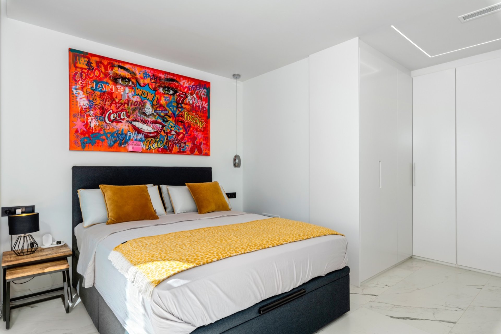 Resale - Villa -
Finestrat - Sierra Cortina