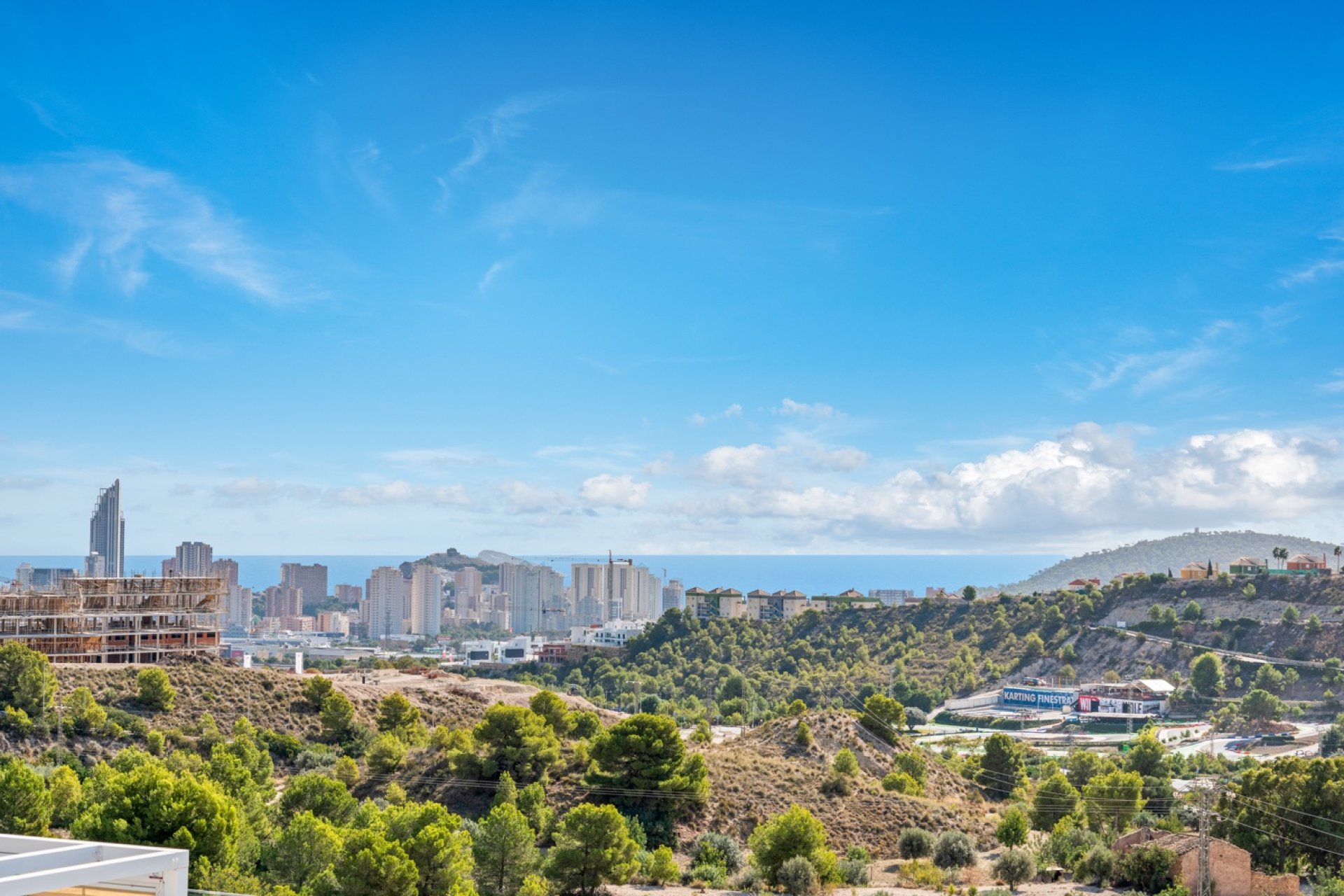 Resale - Villa -
Finestrat - Sierra Cortina