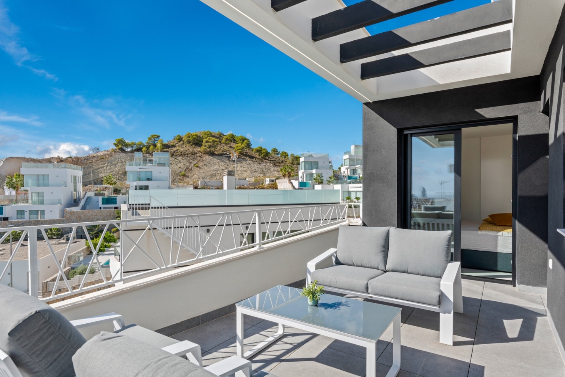 Resale - Villa -
Finestrat - Sierra Cortina