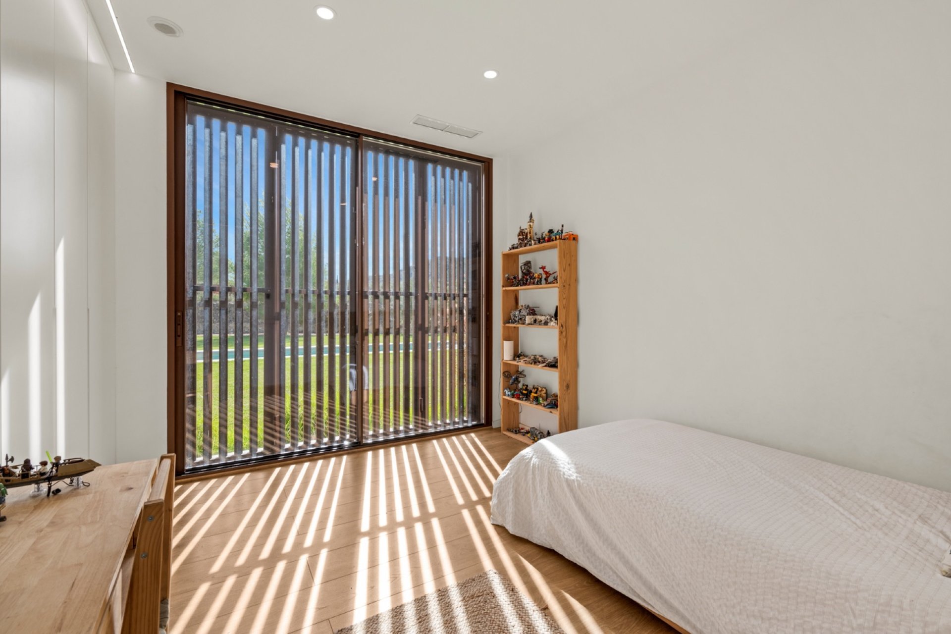 Resale - Villa -
Finestrat