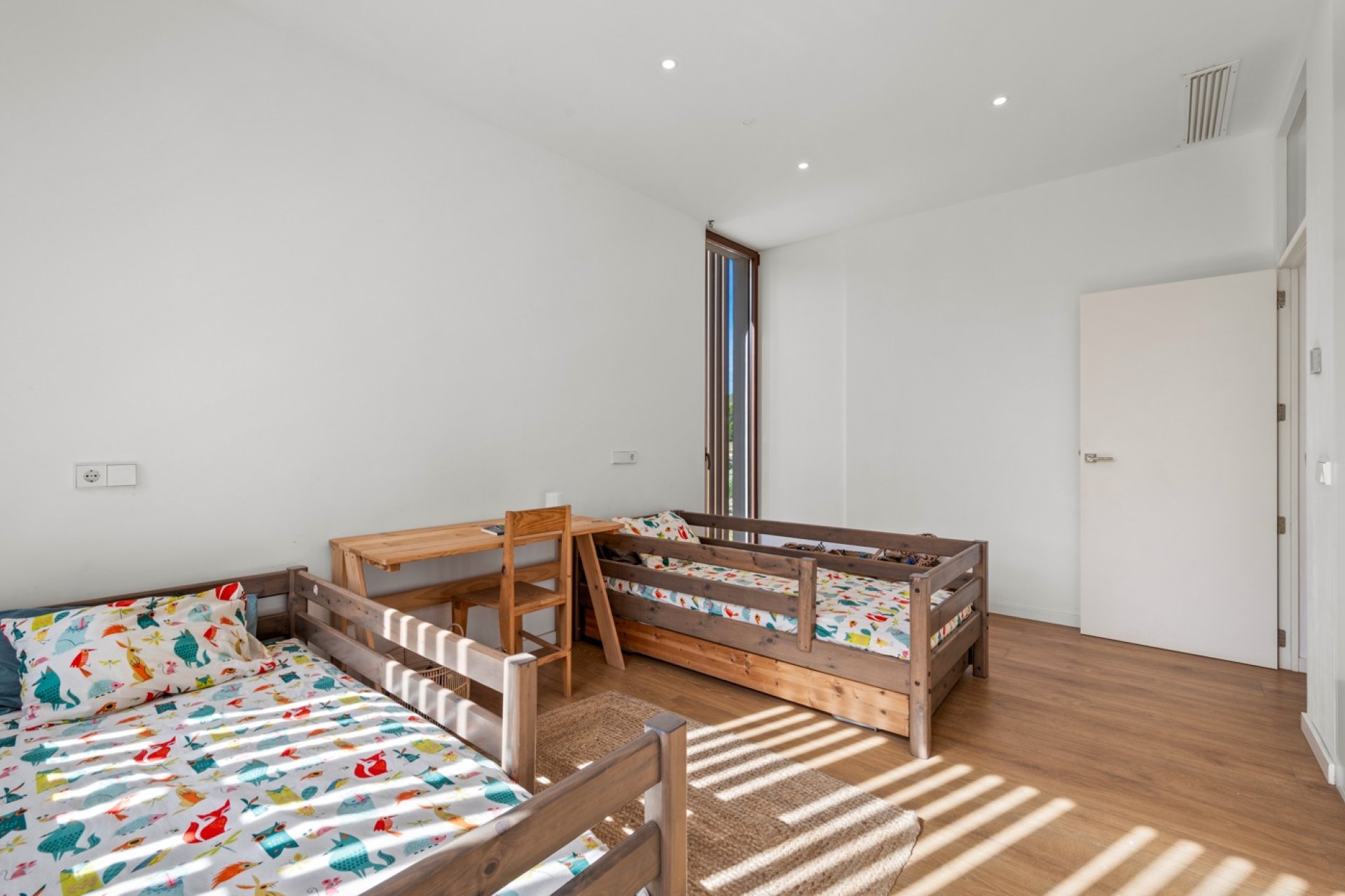 Resale - Villa -
Finestrat