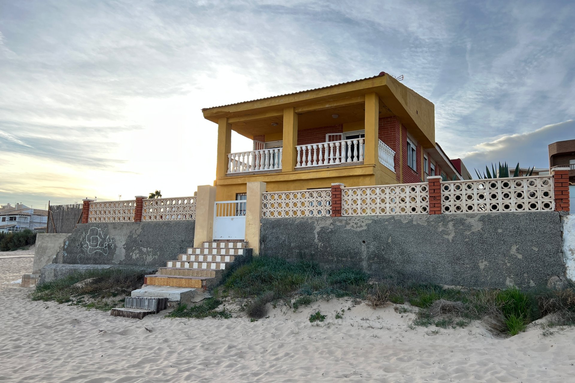 Resale - Villa -
Guardamar del Segura - Costa Blanca Sur