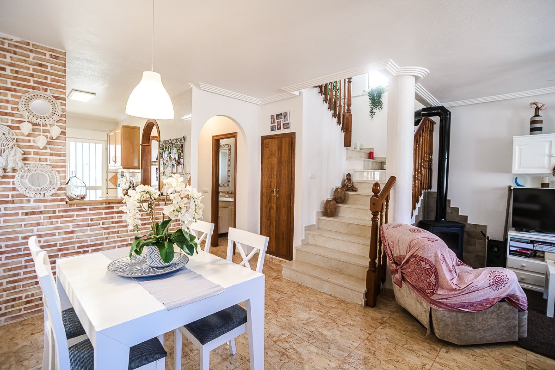 Resale - Villa -
Guardamar del Segura - EL RASO