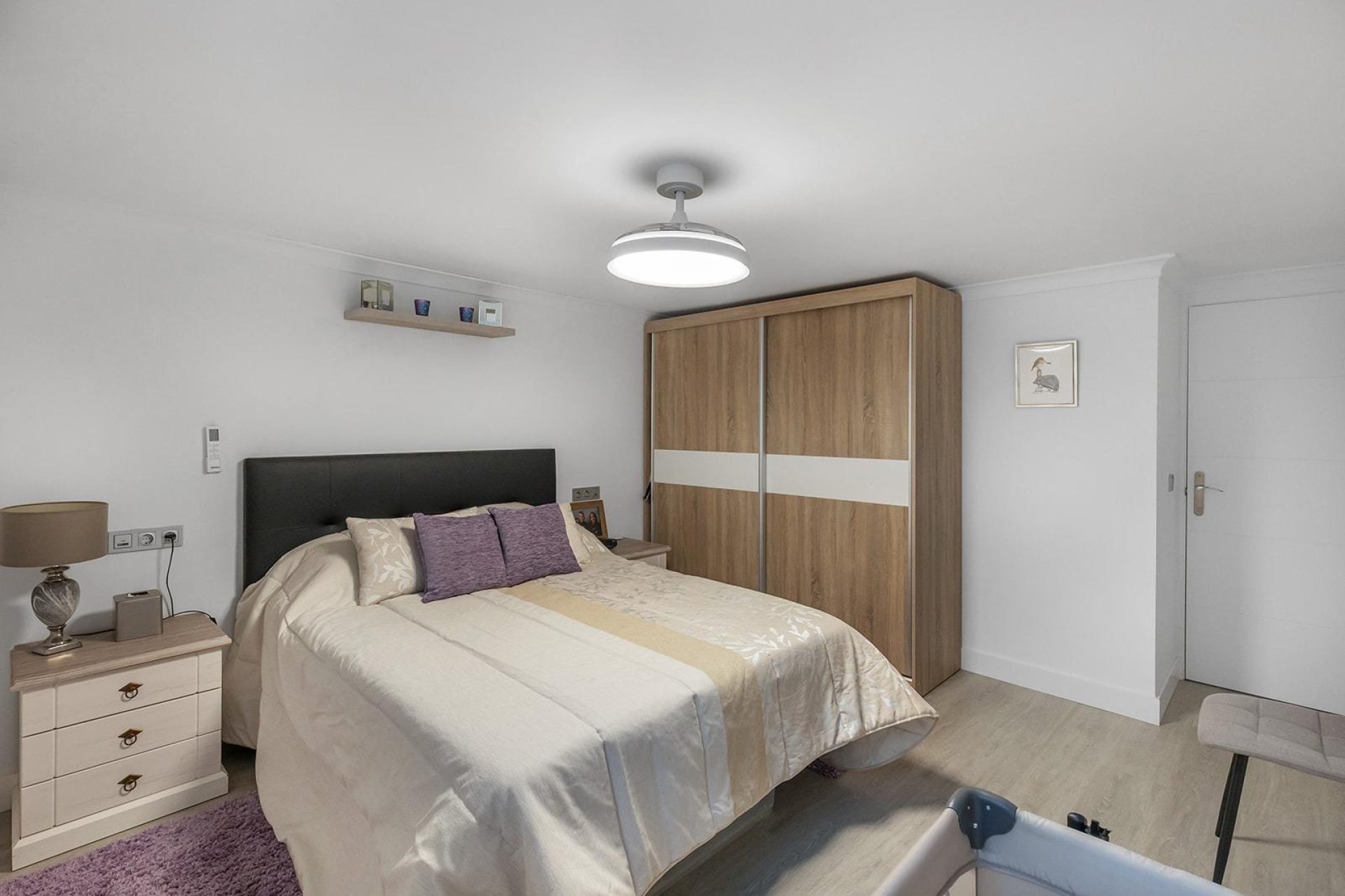 Resale - Villa -
Guardamar del Segura - Urbanizaciones