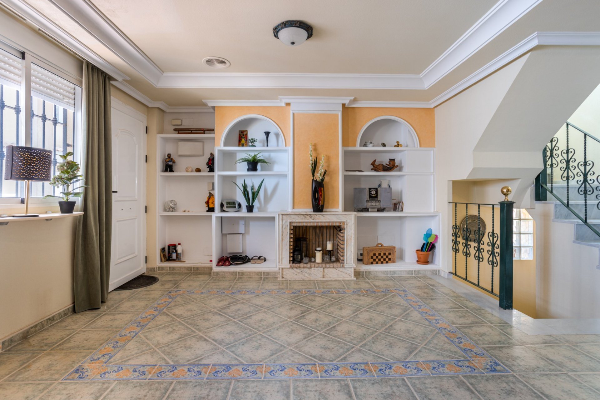 Resale - Villa -
Guardamar del Segura