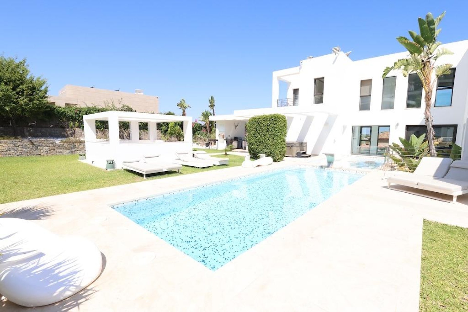 Resale - Villa -
Jávea - Xàbia - Monte Olimpo