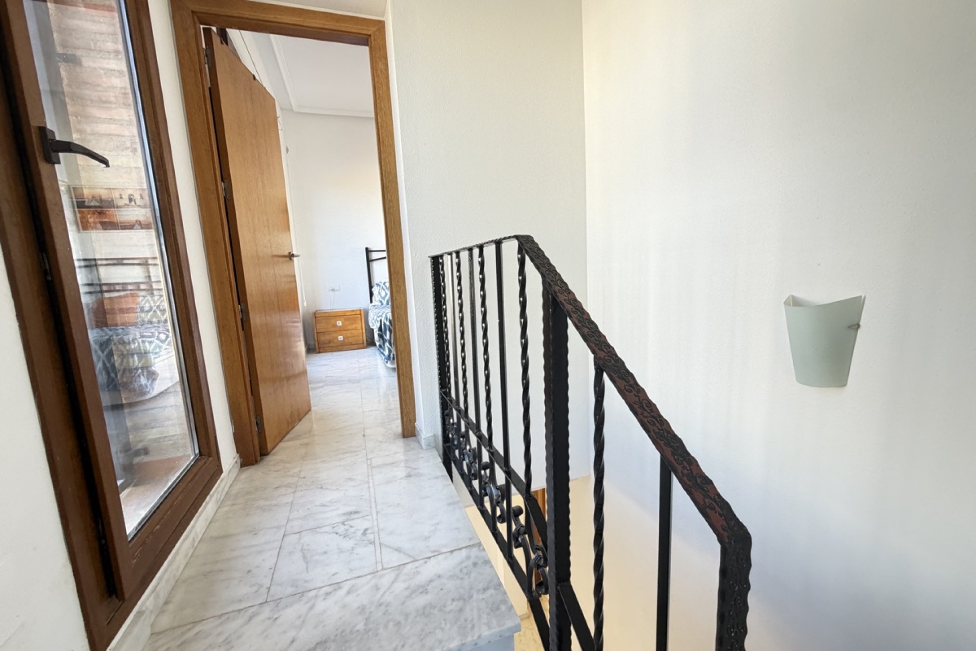 Resale - Villa -
La Finca Golf