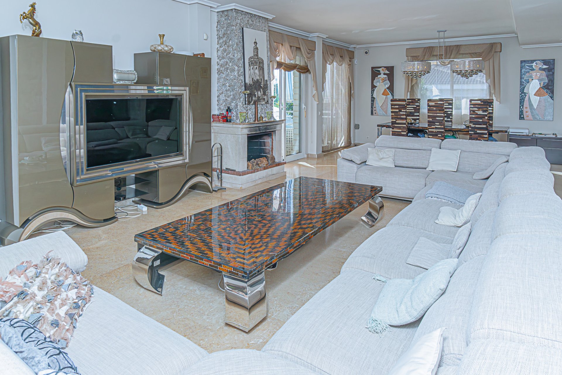 Resale - Villa -
La Mata