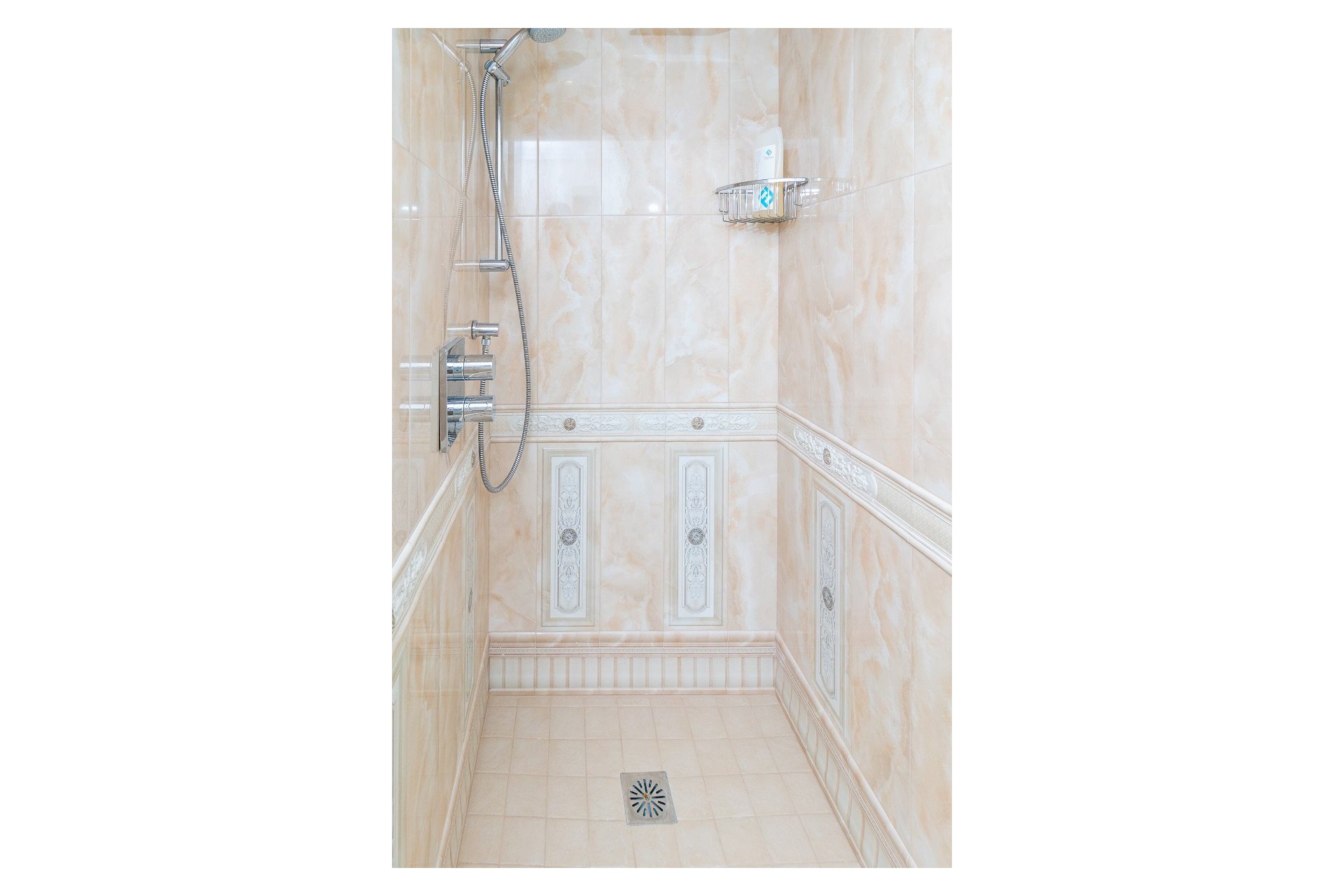 Resale - Villa -
La Mata