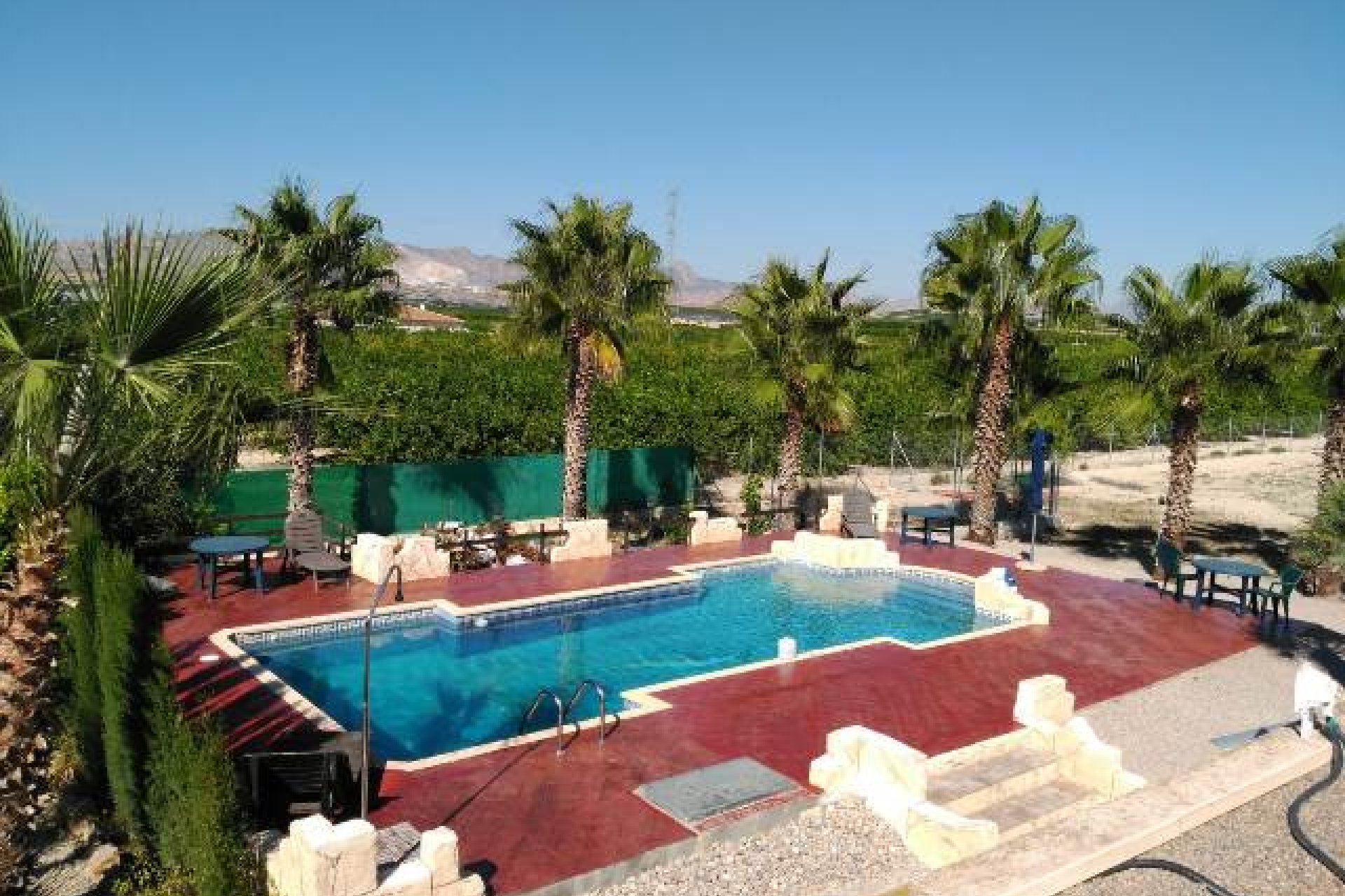 Resale - Villa -
La Matanza