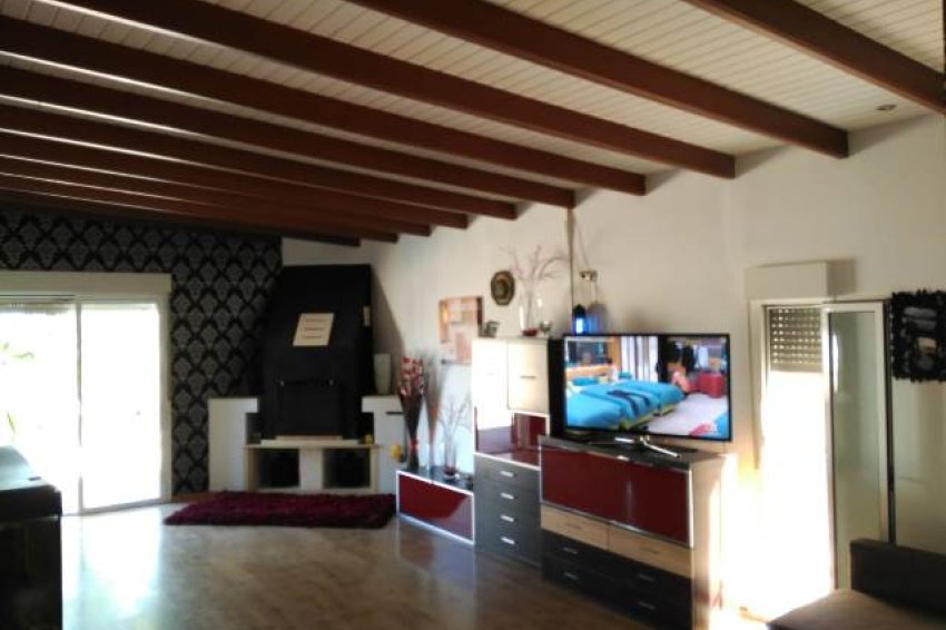 Resale - Villa -
La Matanza