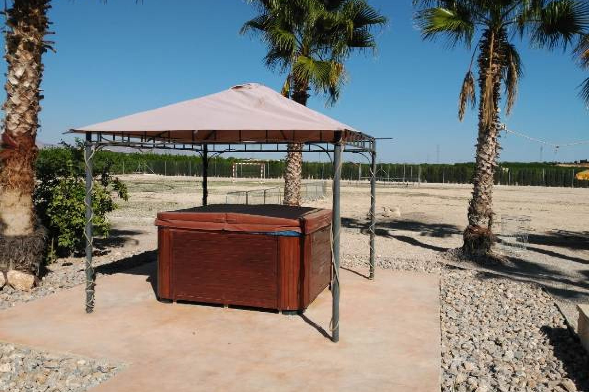 Resale - Villa -
La Matanza