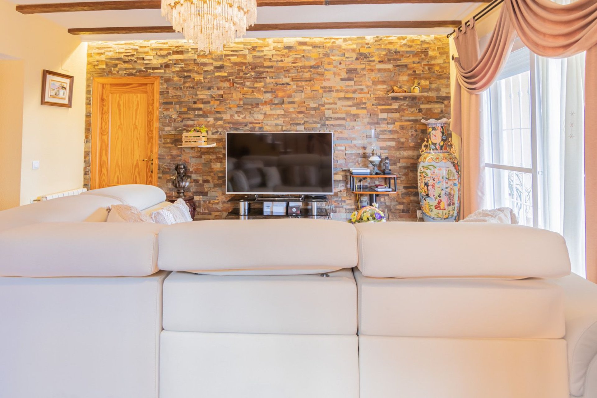 Resale - Villa -
La Nucía