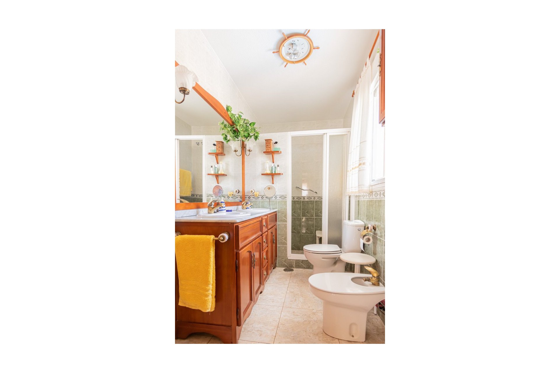 Resale - Villa -
La Nucía