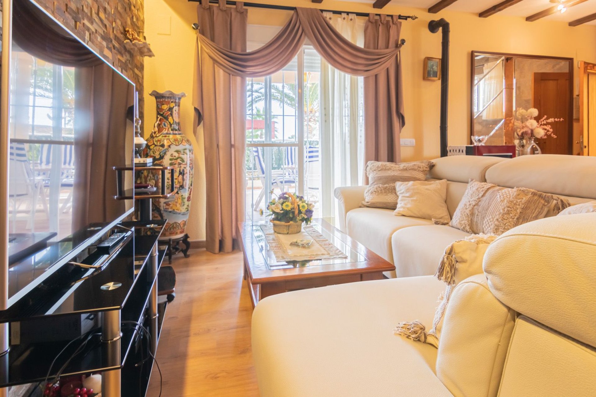 Resale - Villa -
La Nucía