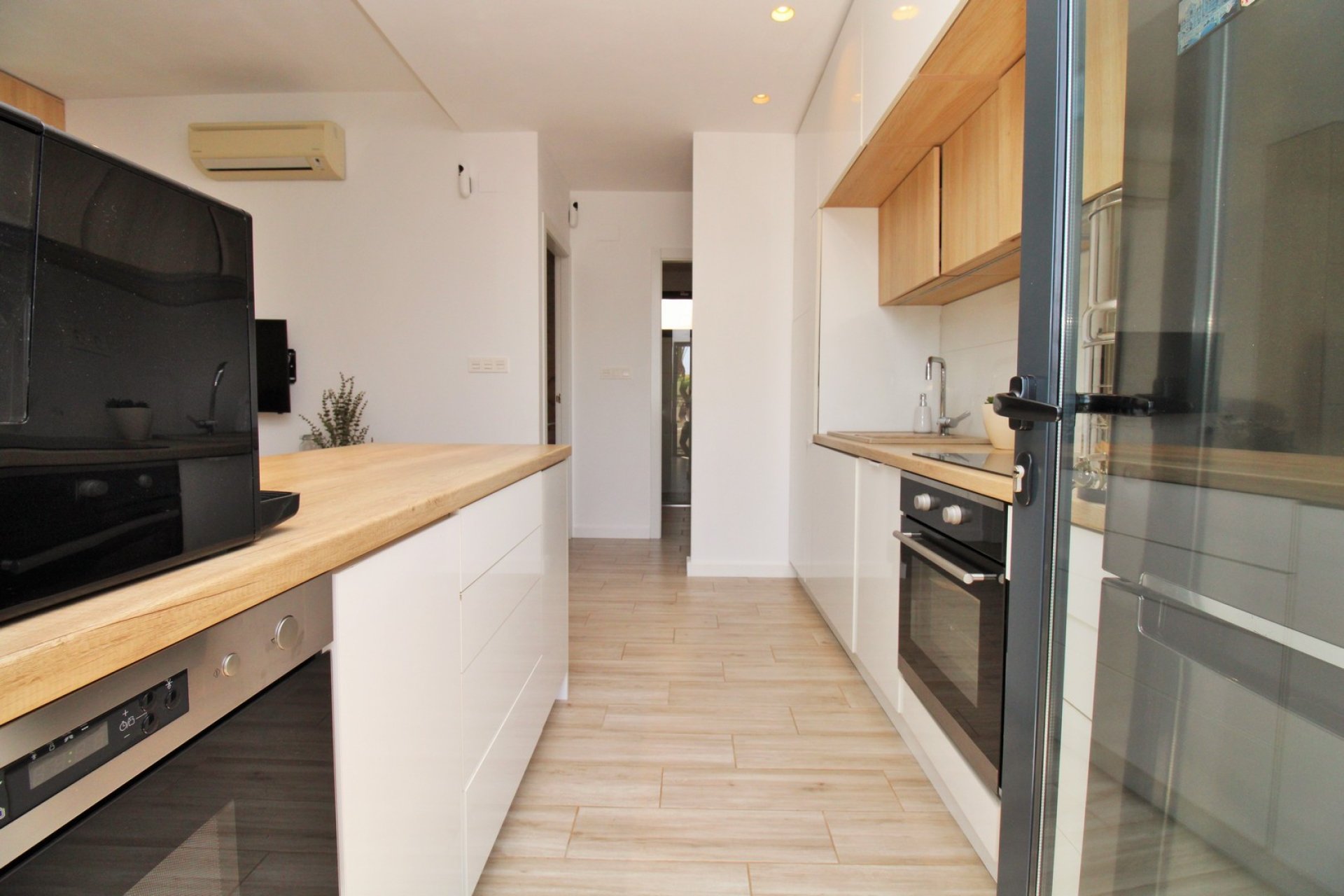 Resale - Villa -
La Zenia