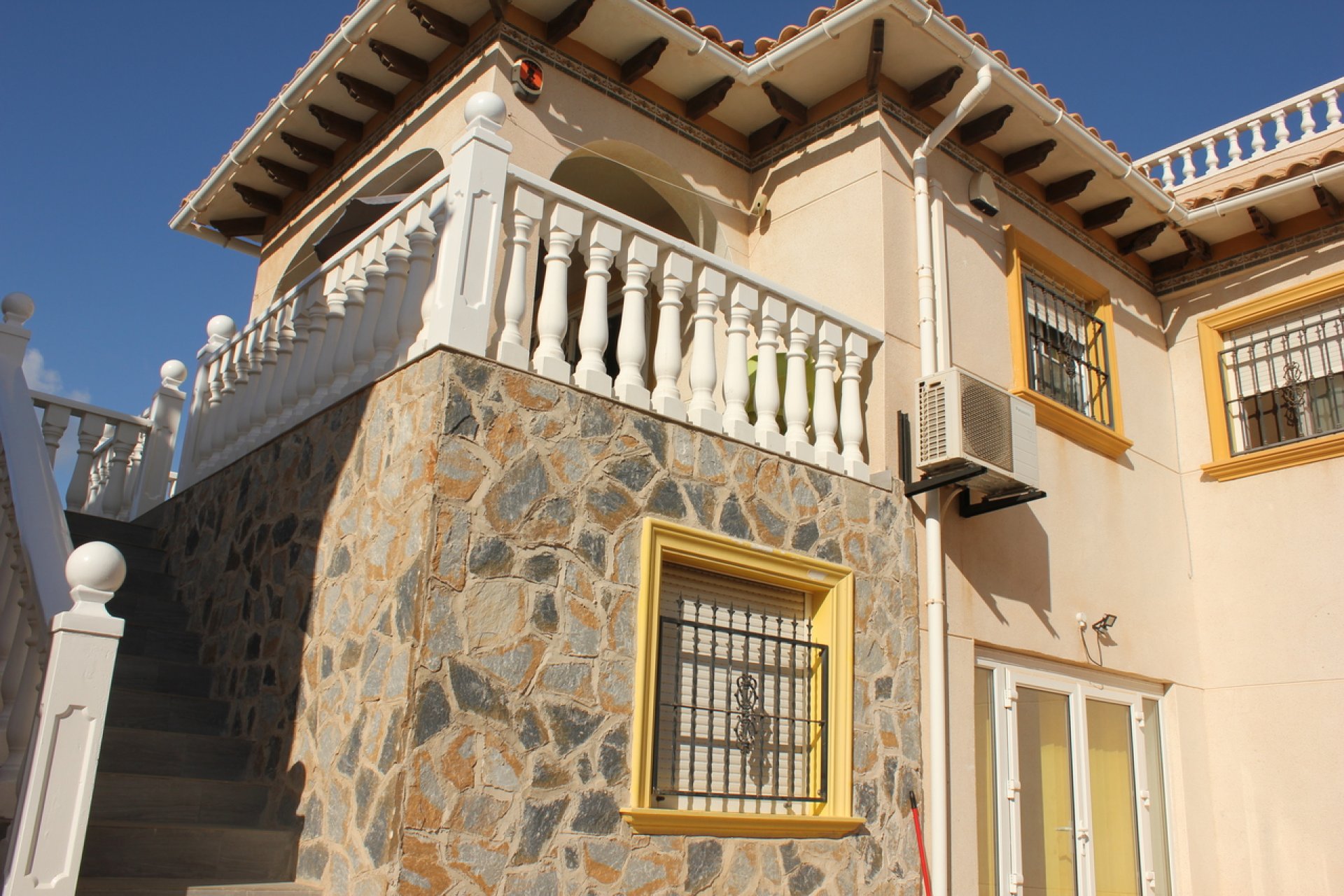 Resale - Villa -
La Zenia
