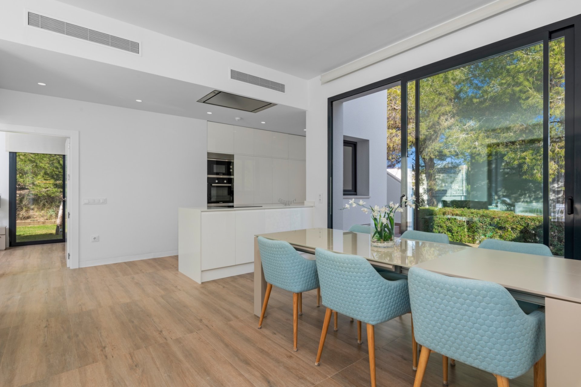 Resale - Villa -
Las Colinas Golf