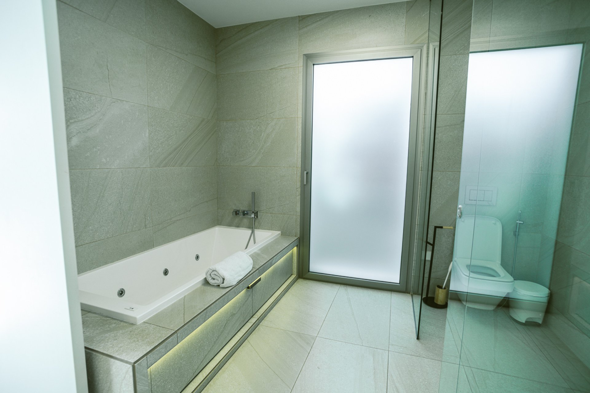 Resale - Villa -
Las Colinas Golf