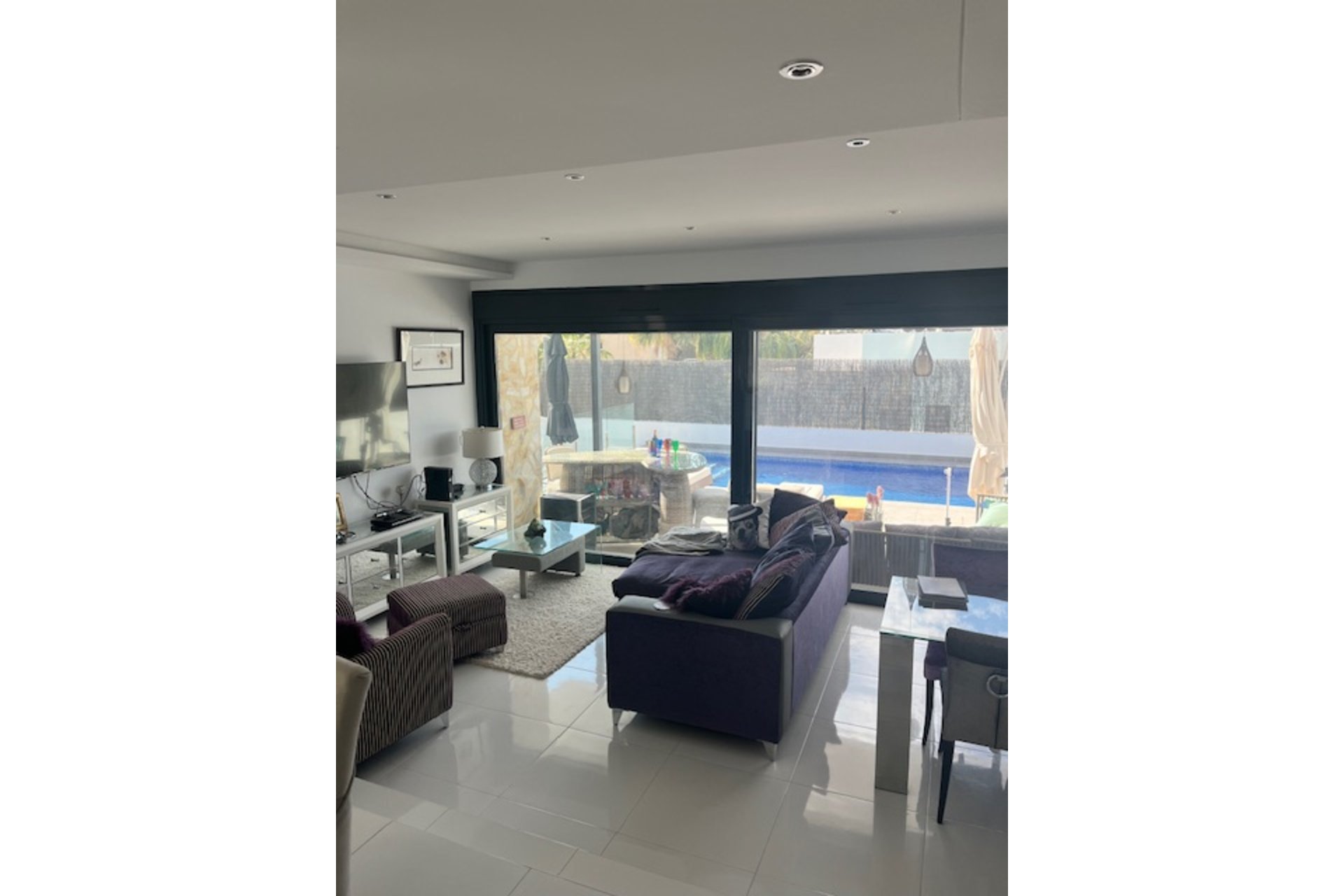 Resale - Villa -
Lomas de Cabo Roig