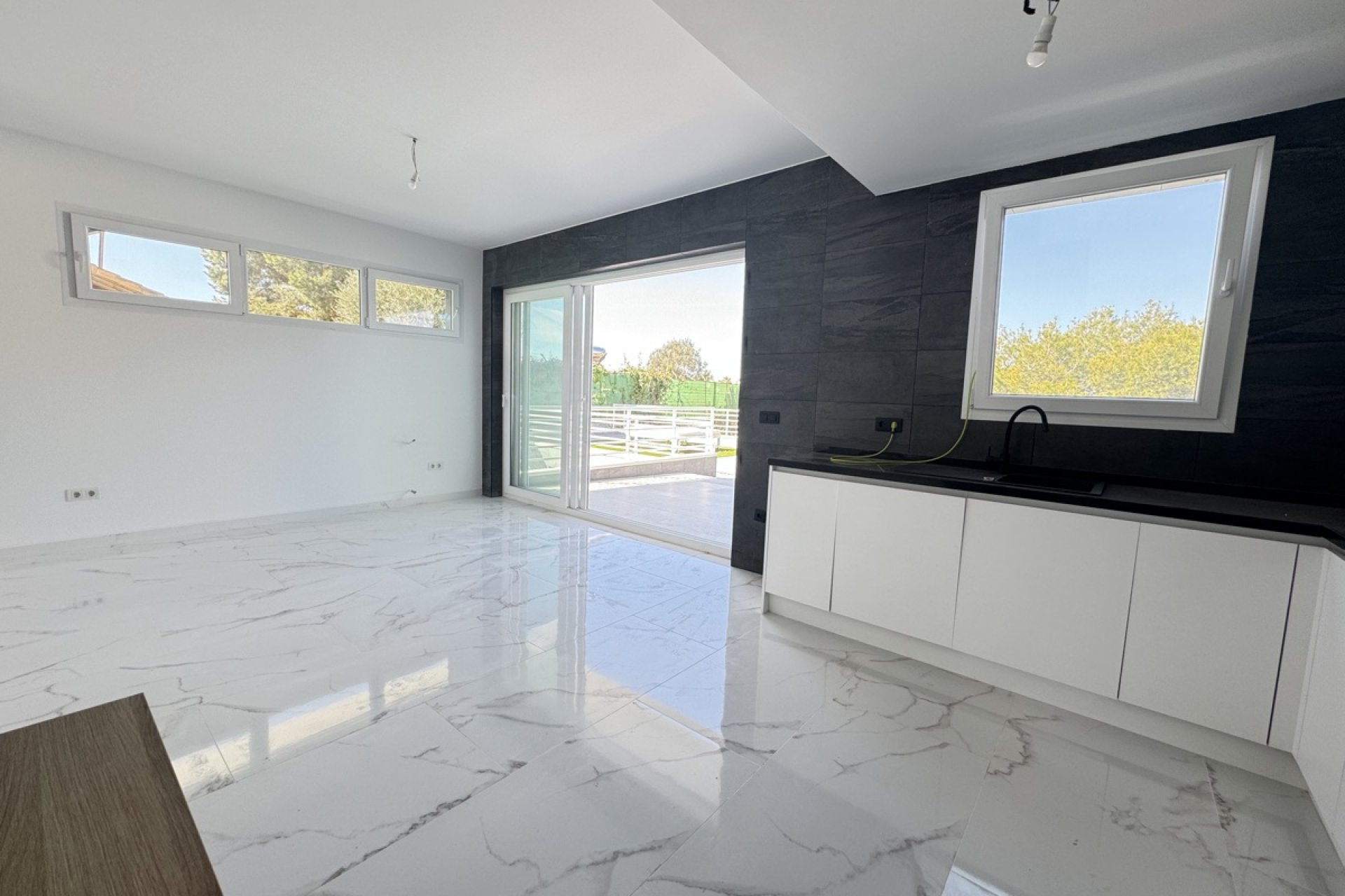 Resale - Villa -
Los Balcones