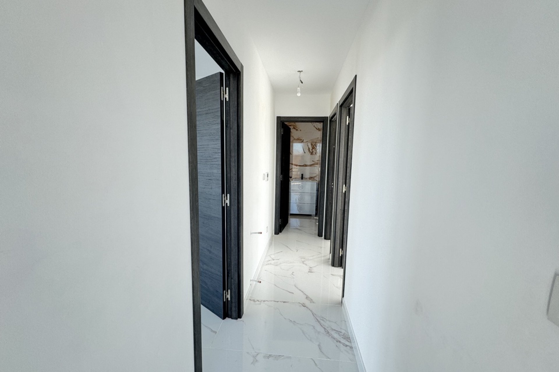 Resale - Villa -
Los Balcones