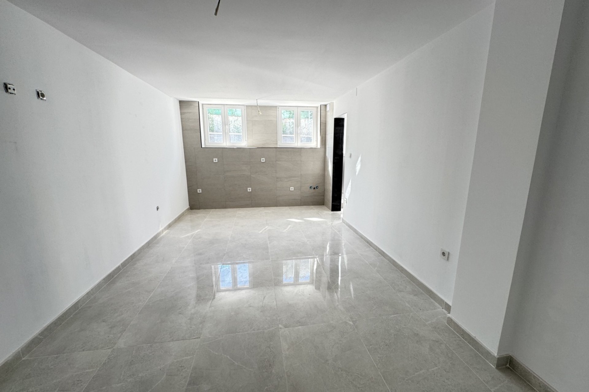 Resale - Villa -
Los Balcones