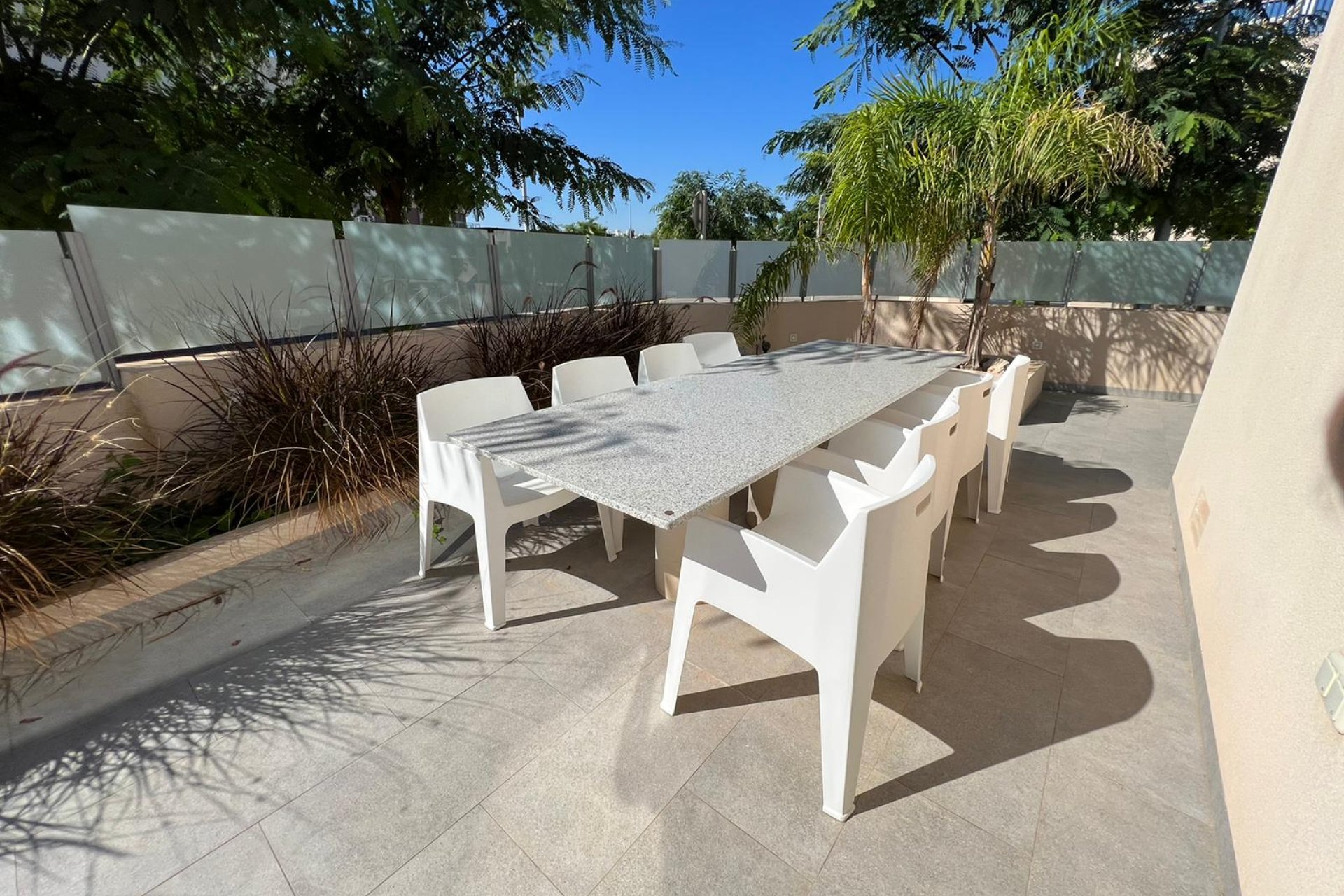 Resale - Villa -
Mil Palmeras - Costa Blanca Sur