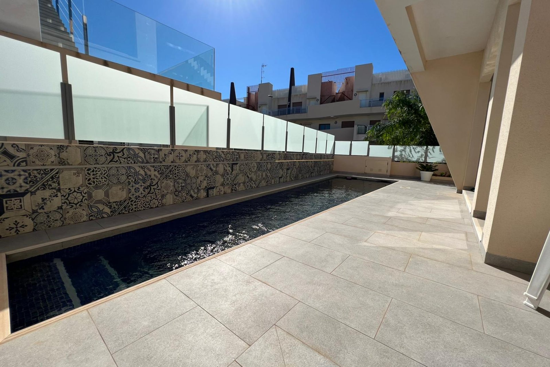 Resale - Villa -
Mil Palmeras - Costa Blanca Sur