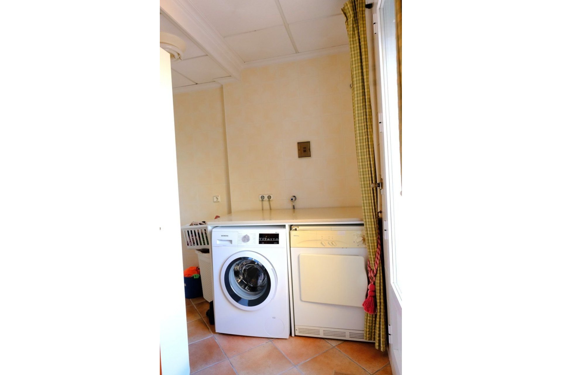 Resale - Villa -
Orihuela - Correntías Medias