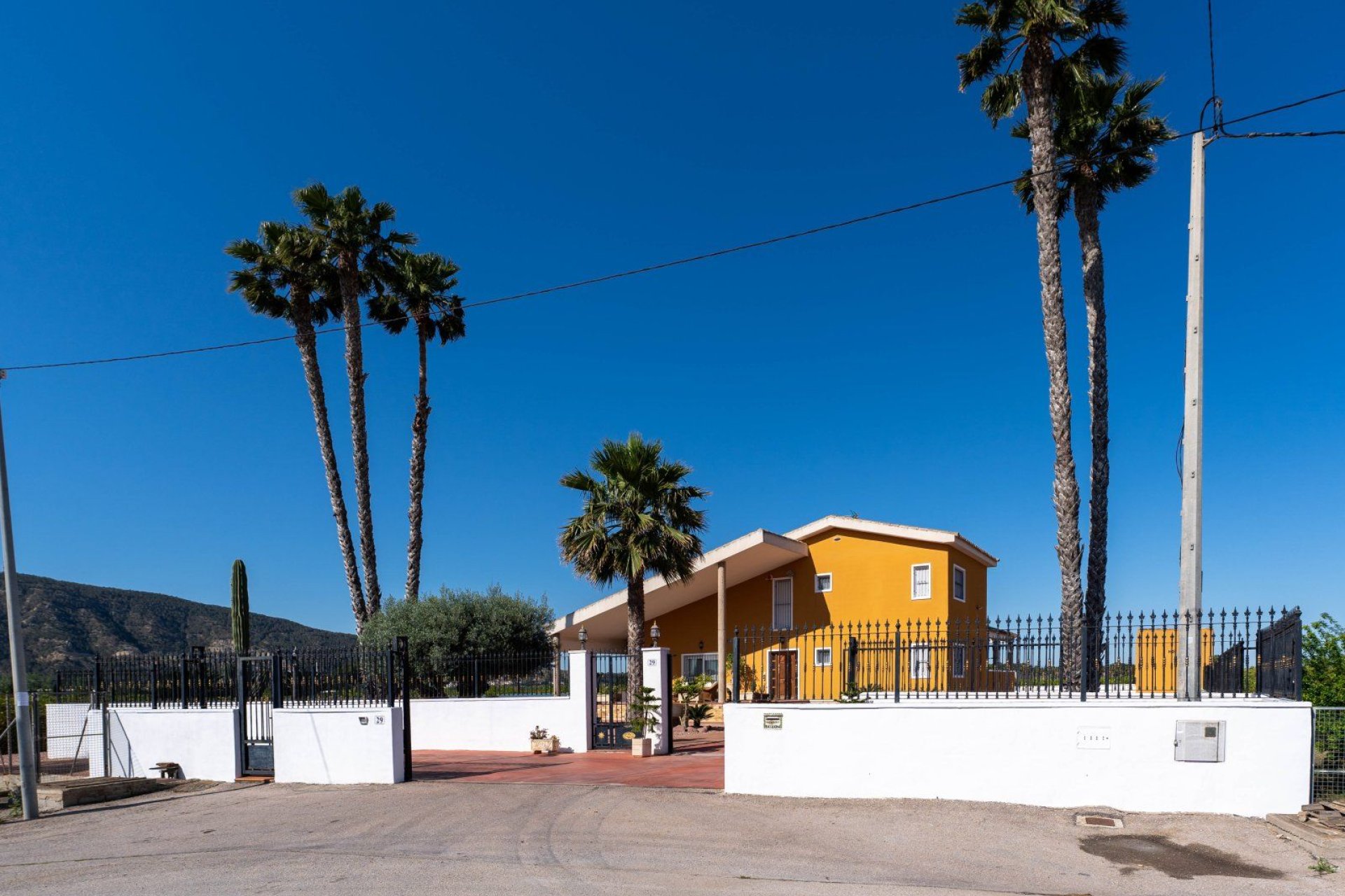 Resale - Villa -
Orihuela - Correntías Medias